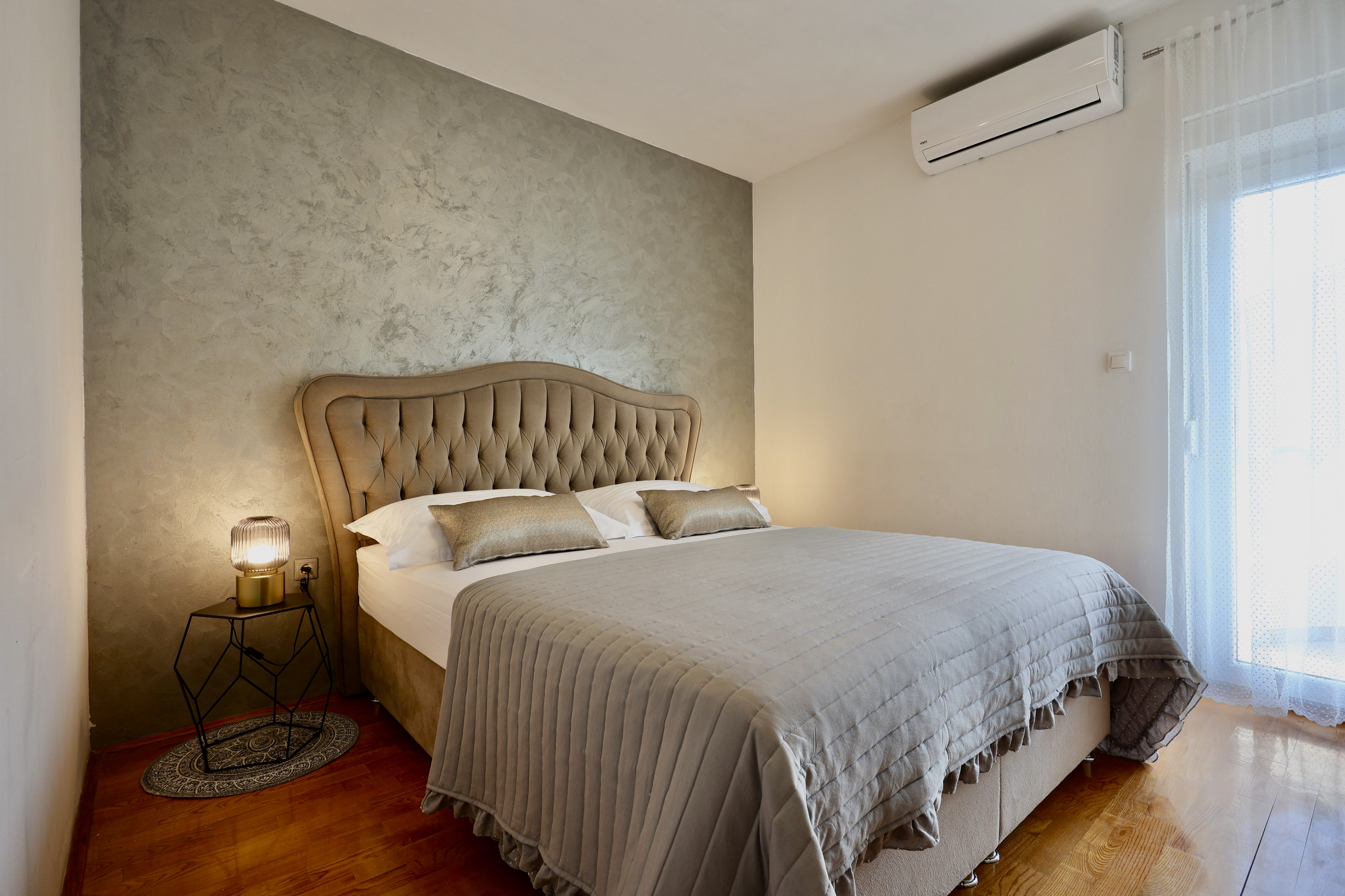 Apartment Holiday Home TiA 96751-A1
