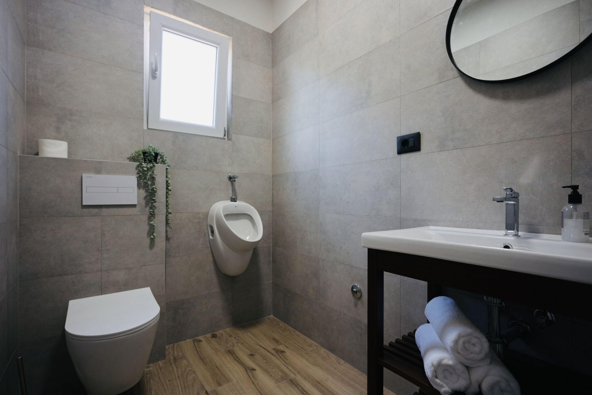 Apartment Holiday Home TiA 96751-A1
