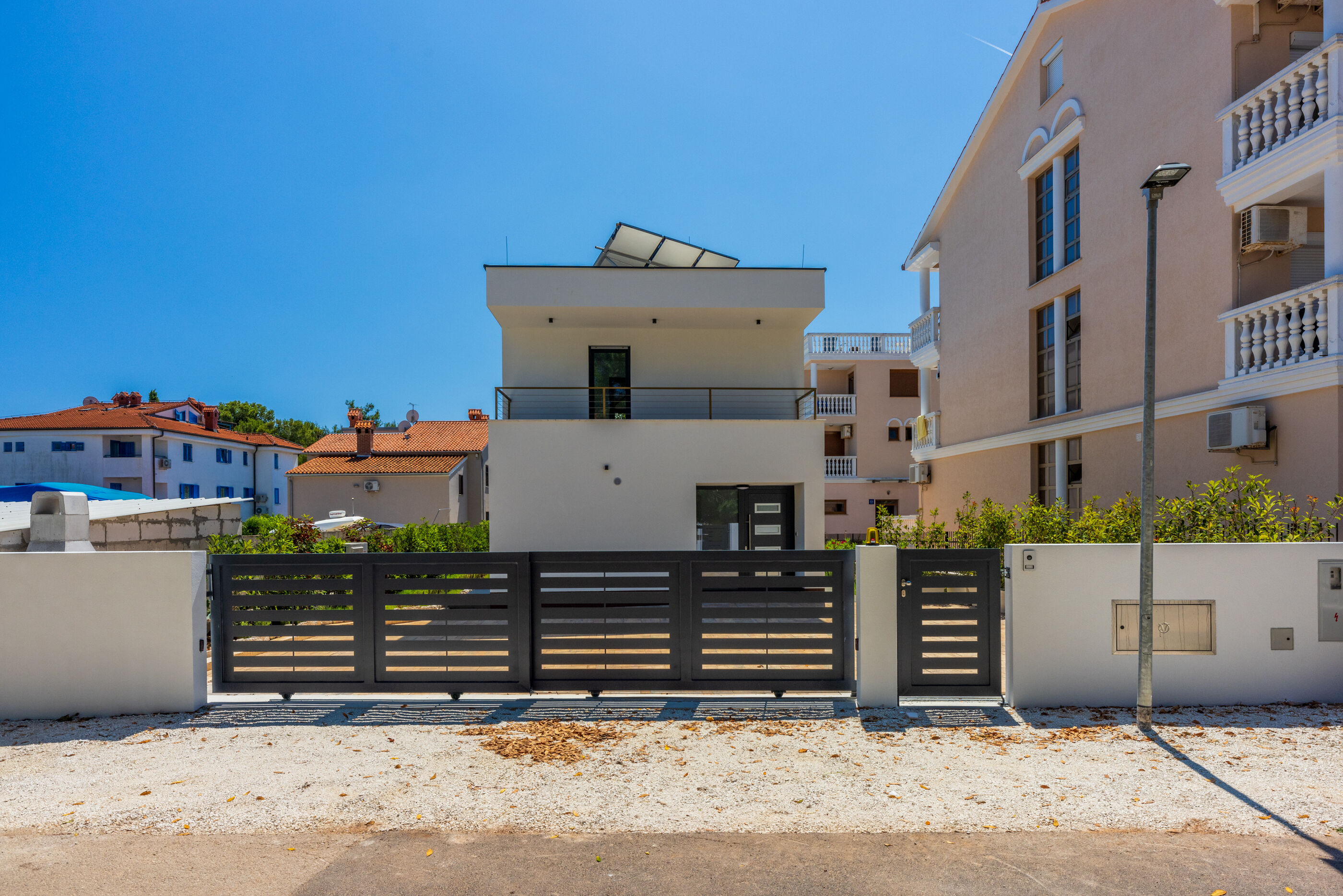 Photo of House Neptunia