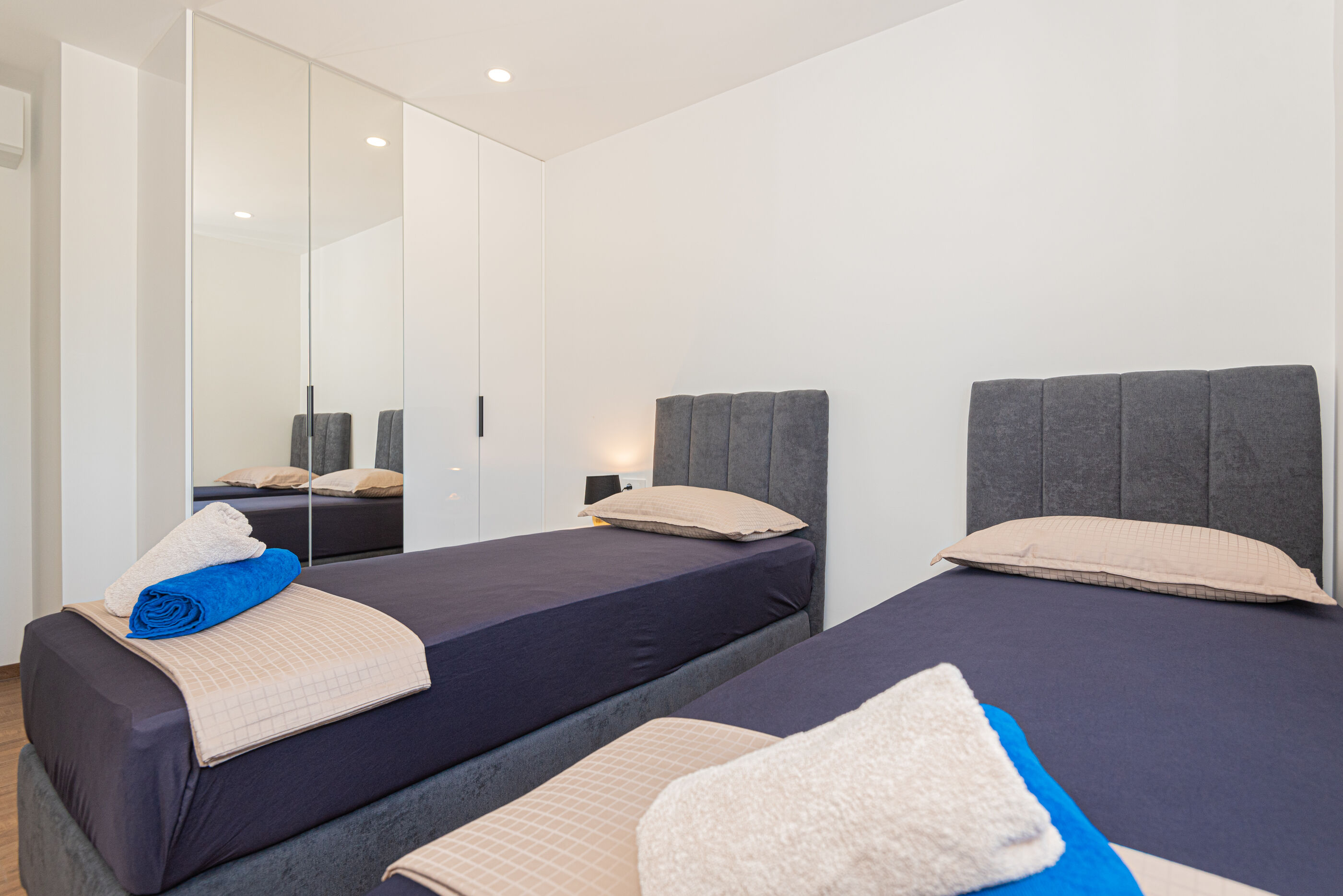 Villa Elegance Escape V4251-K2