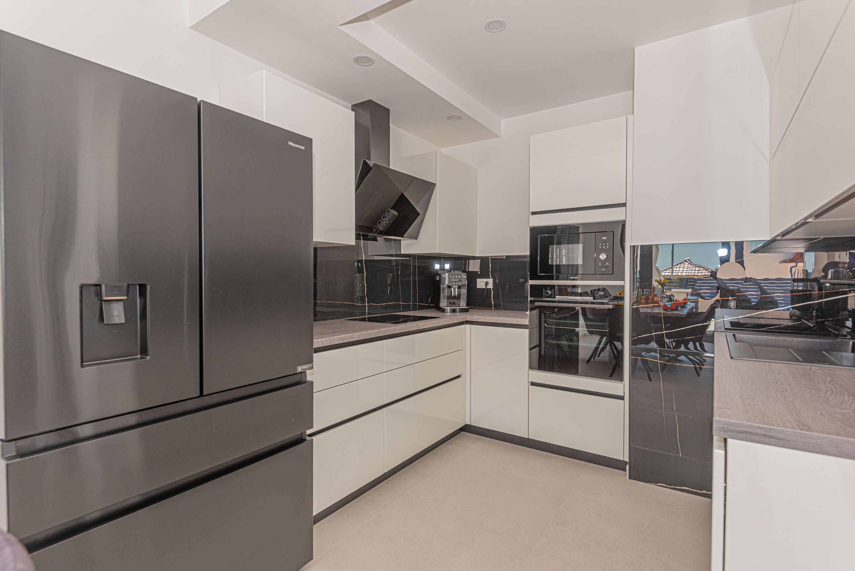 Villa Elegance Escape V4251-K2