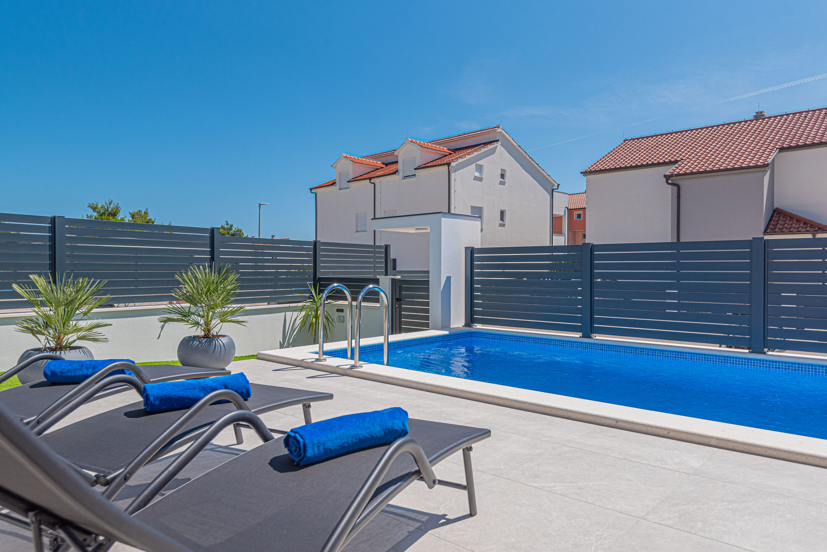 Villa Elegance Escape V4251-K2