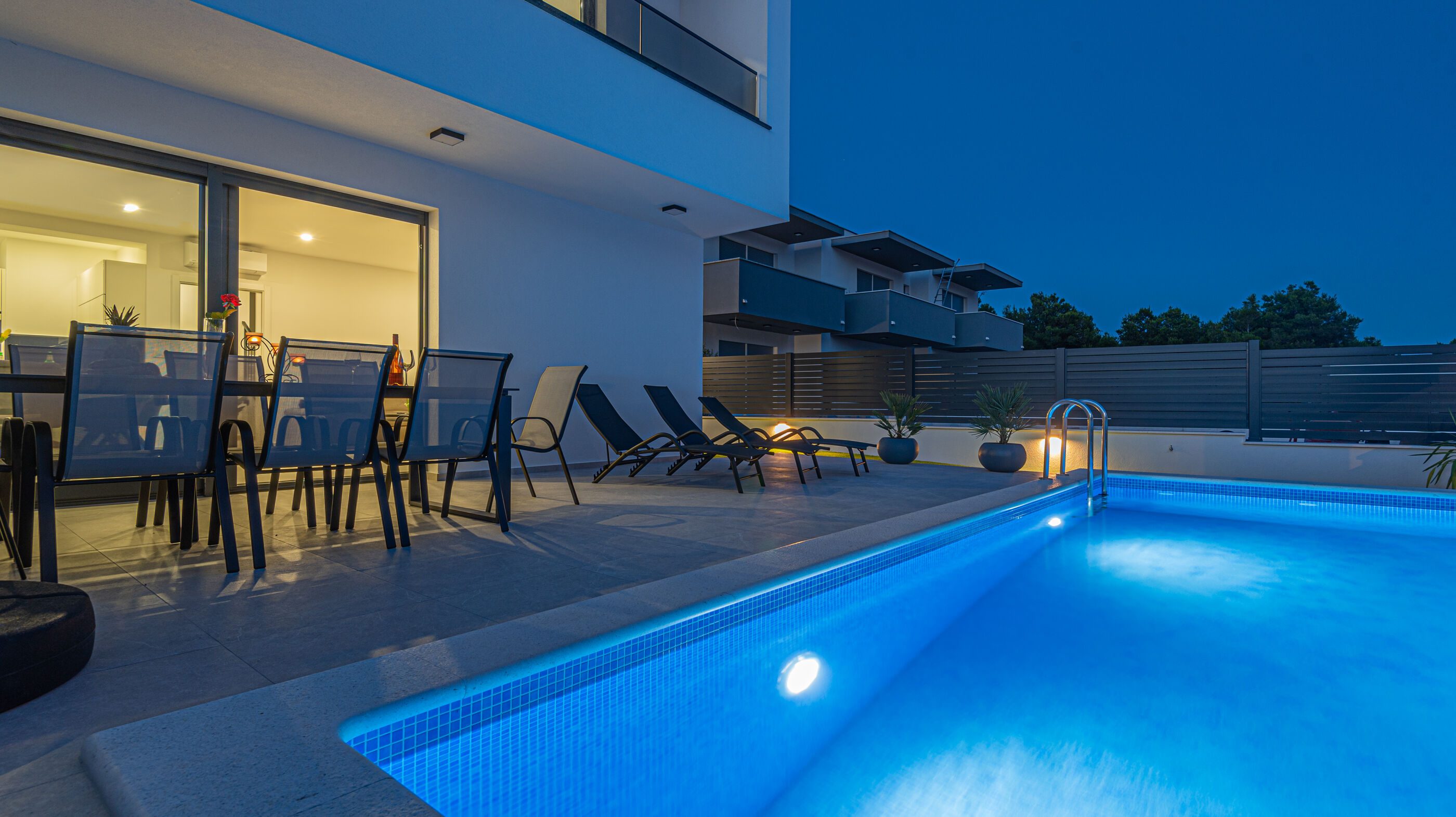 Villa Elegance Escape V4251-K2