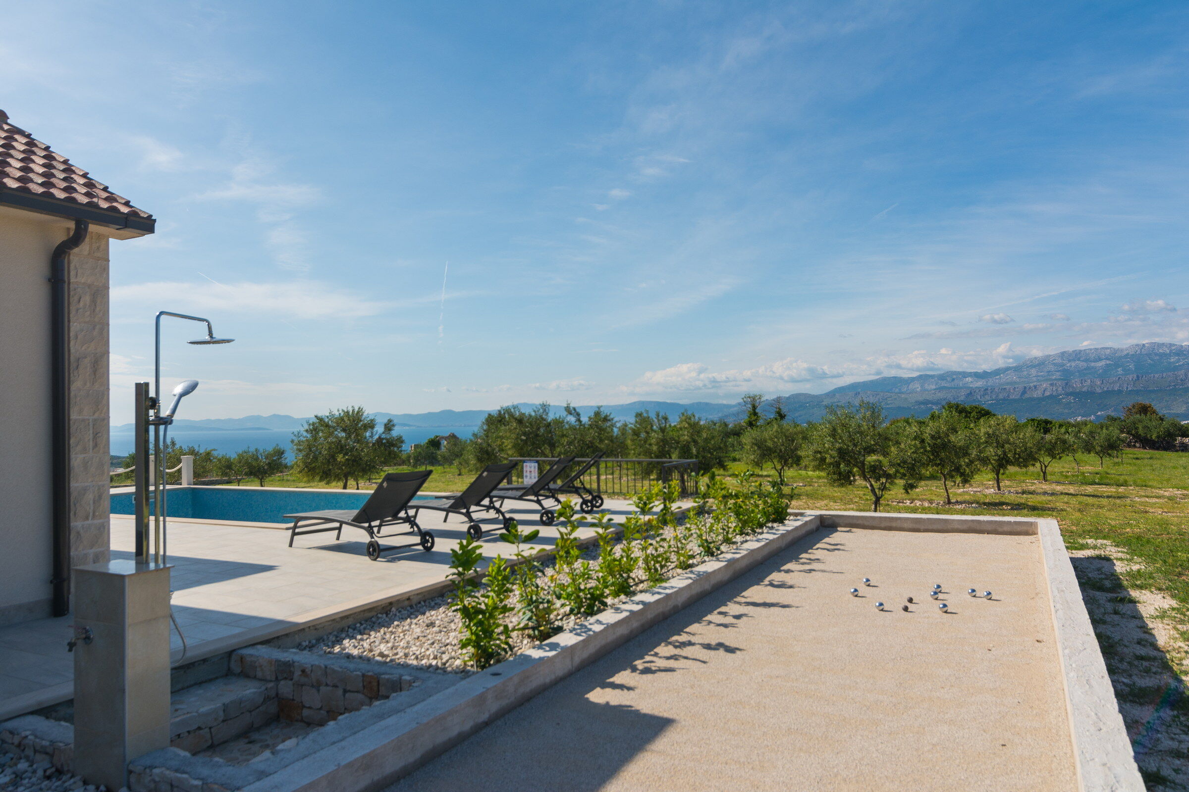 House Blato 88702-K1
