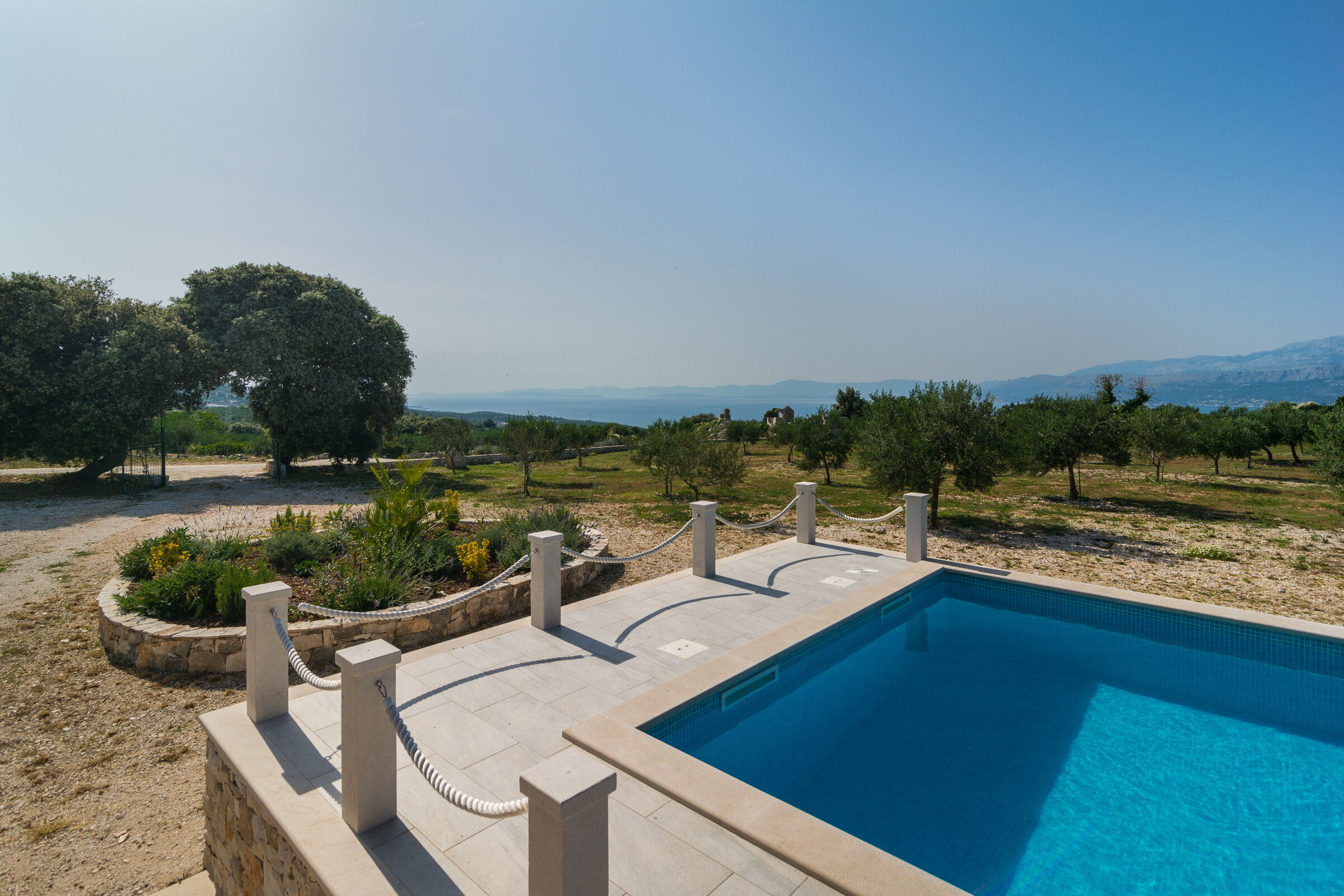 House Blato 88702-K1