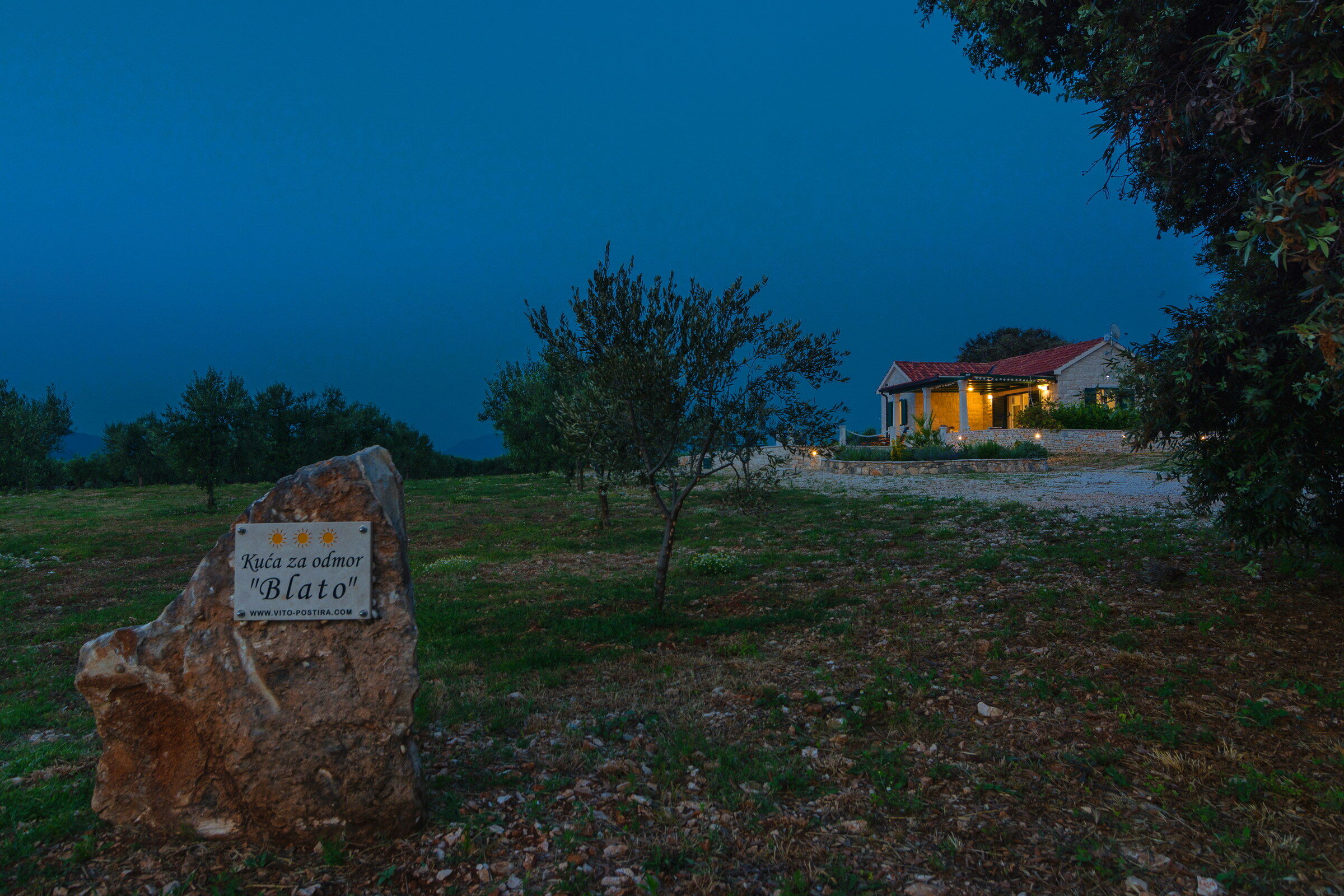 House Blato 88702-K1