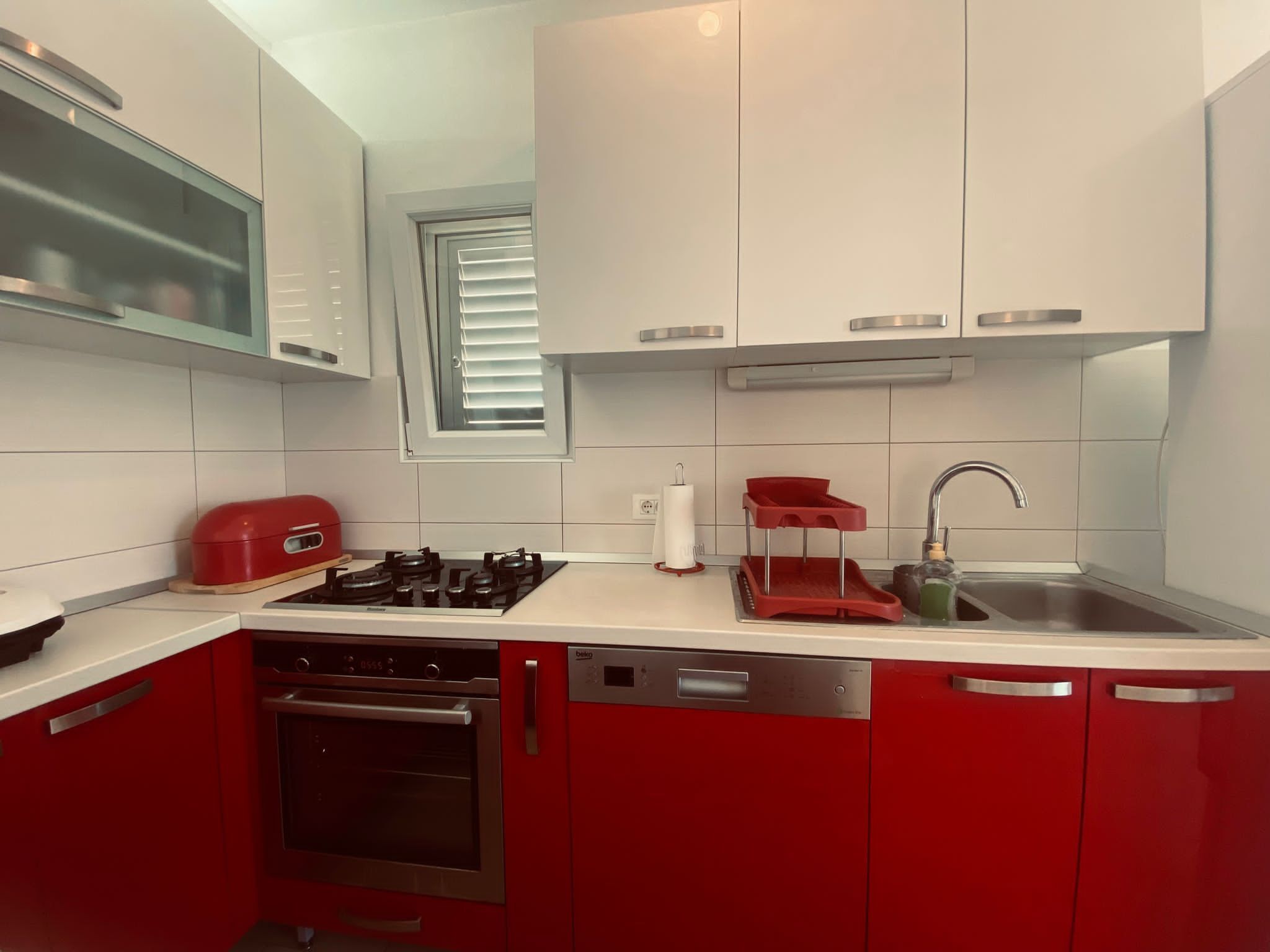 Apartment Modesty 94171-A1