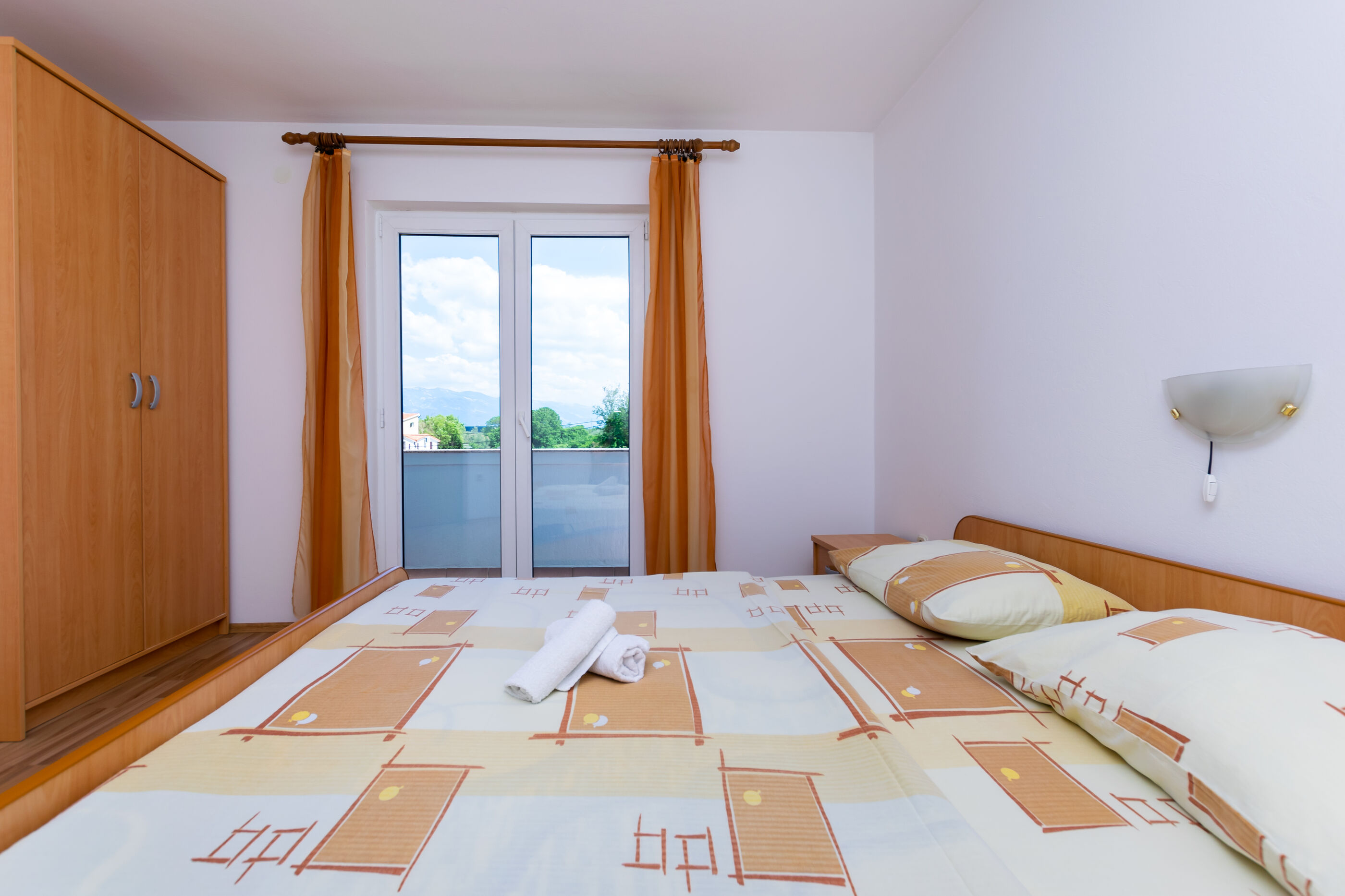 Apartments Iva 89921-A3