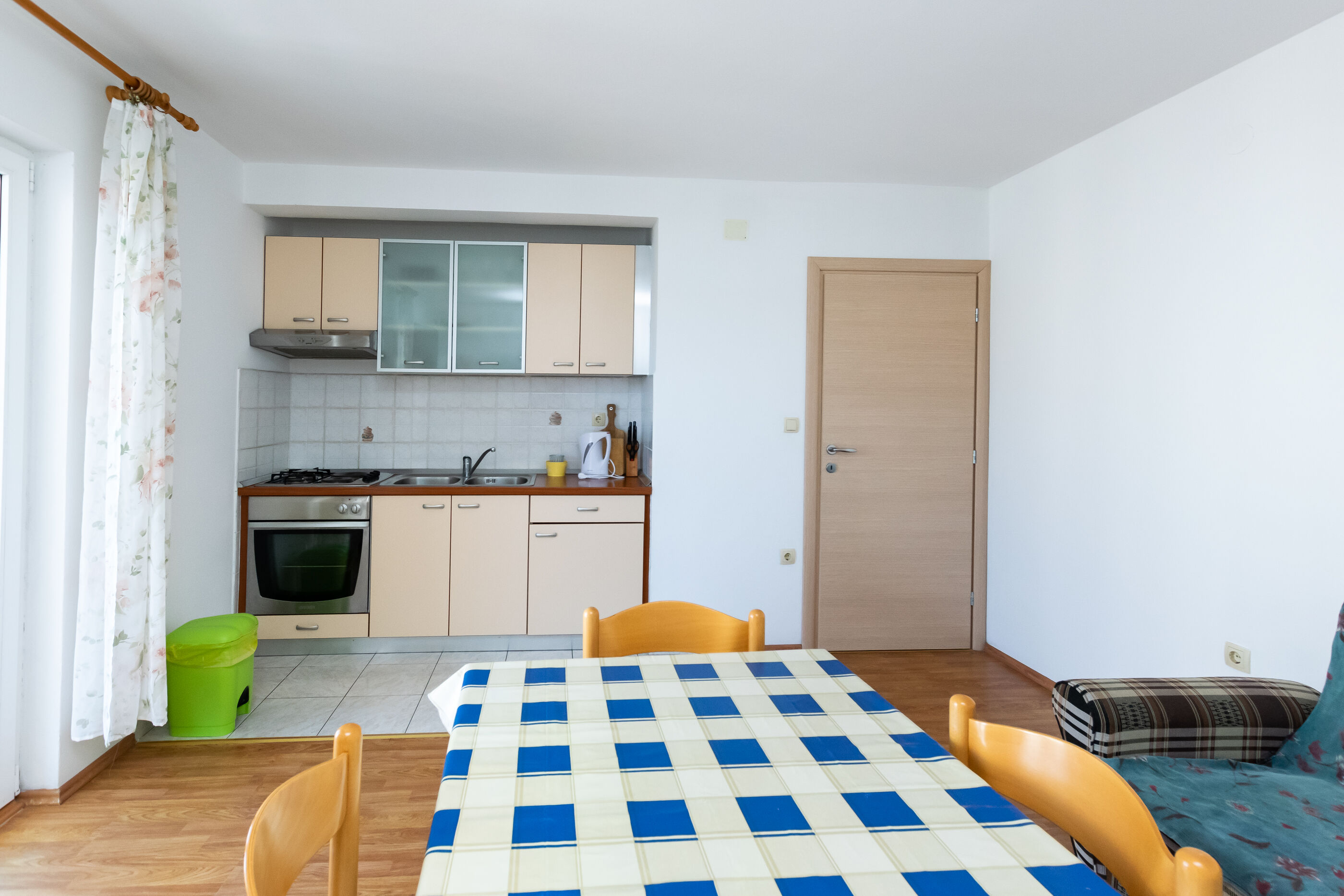 Apartments Iva 89921-A2