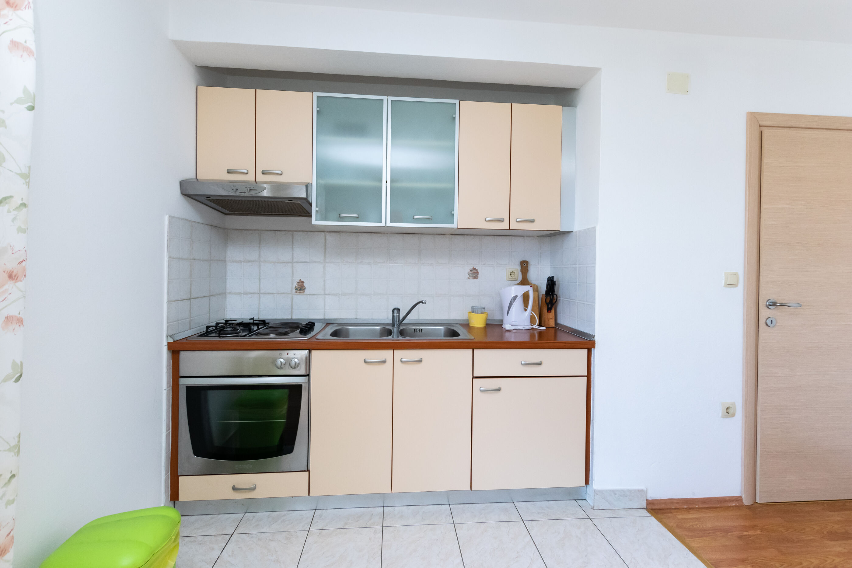 Apartments Iva 89921-A2