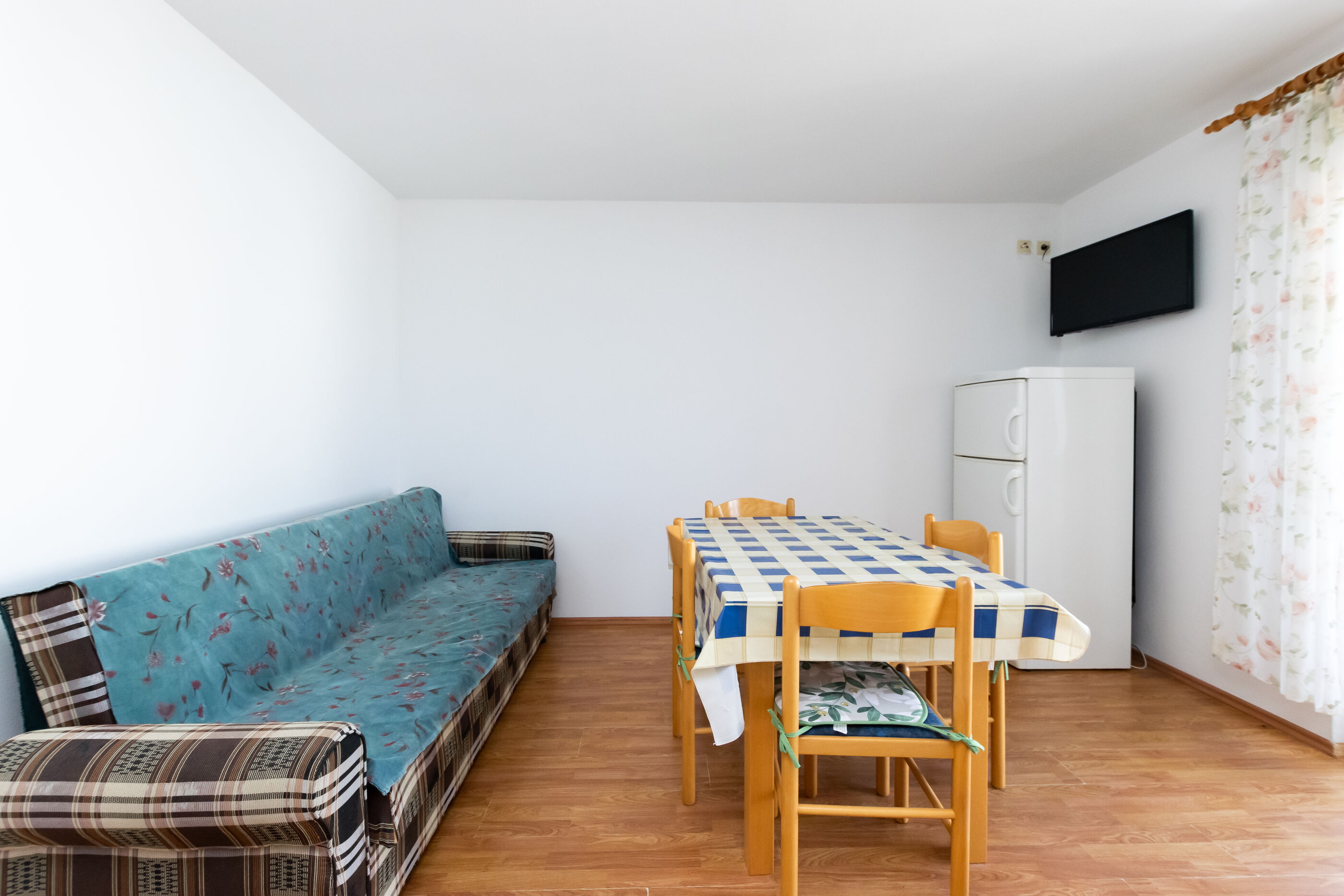 Apartments Iva 89921-A2