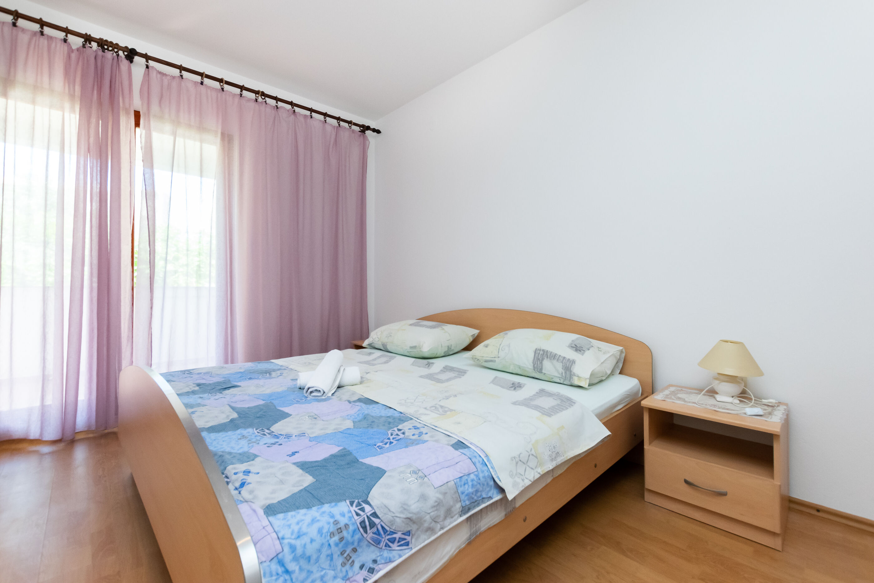 Apartments Iva 89921-A1