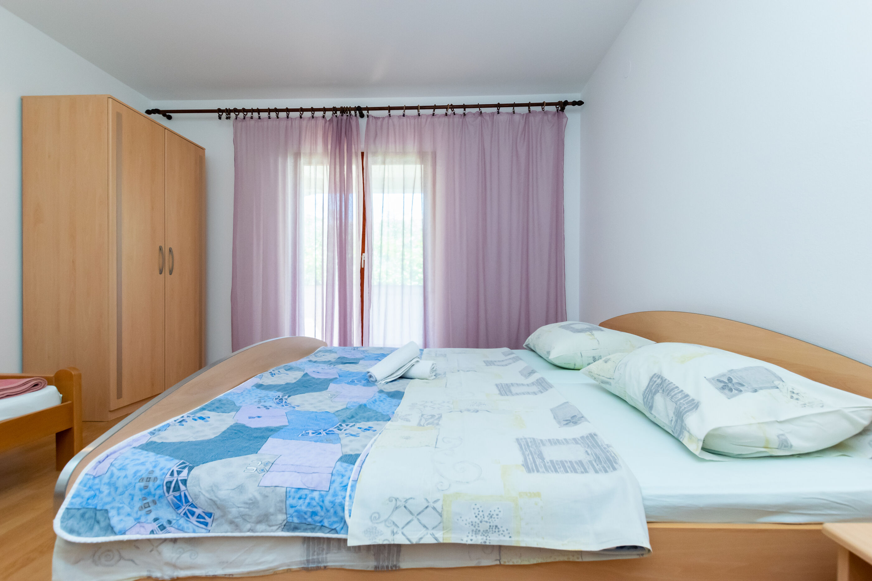 Apartments Iva 89921-A1