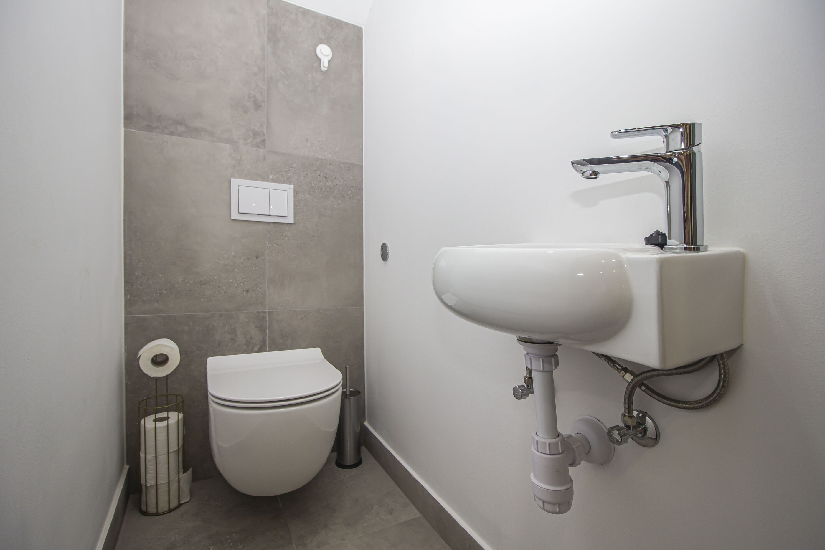 House Anavi V9341-K1