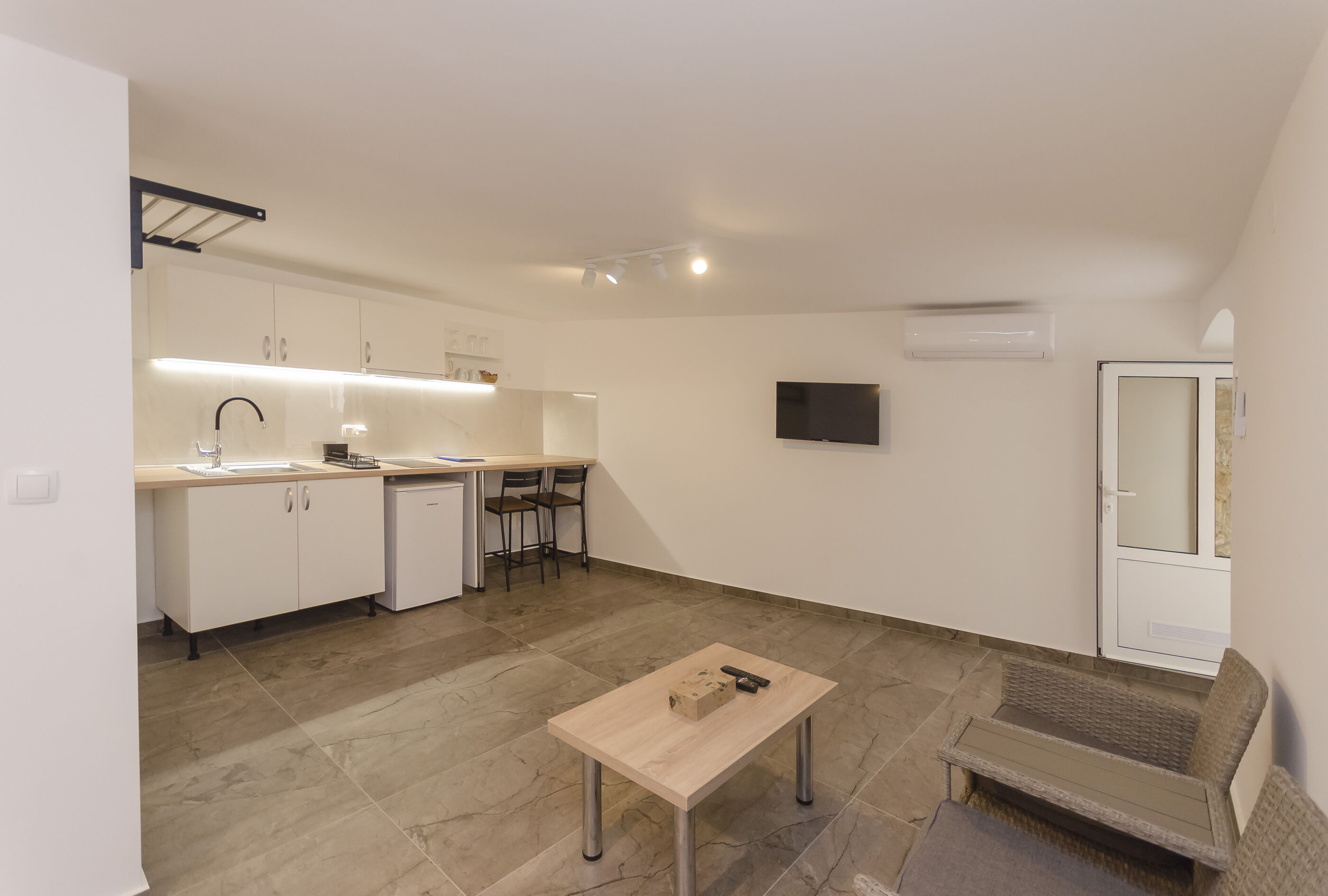Apartments Villa Vista Sol 96921-A1