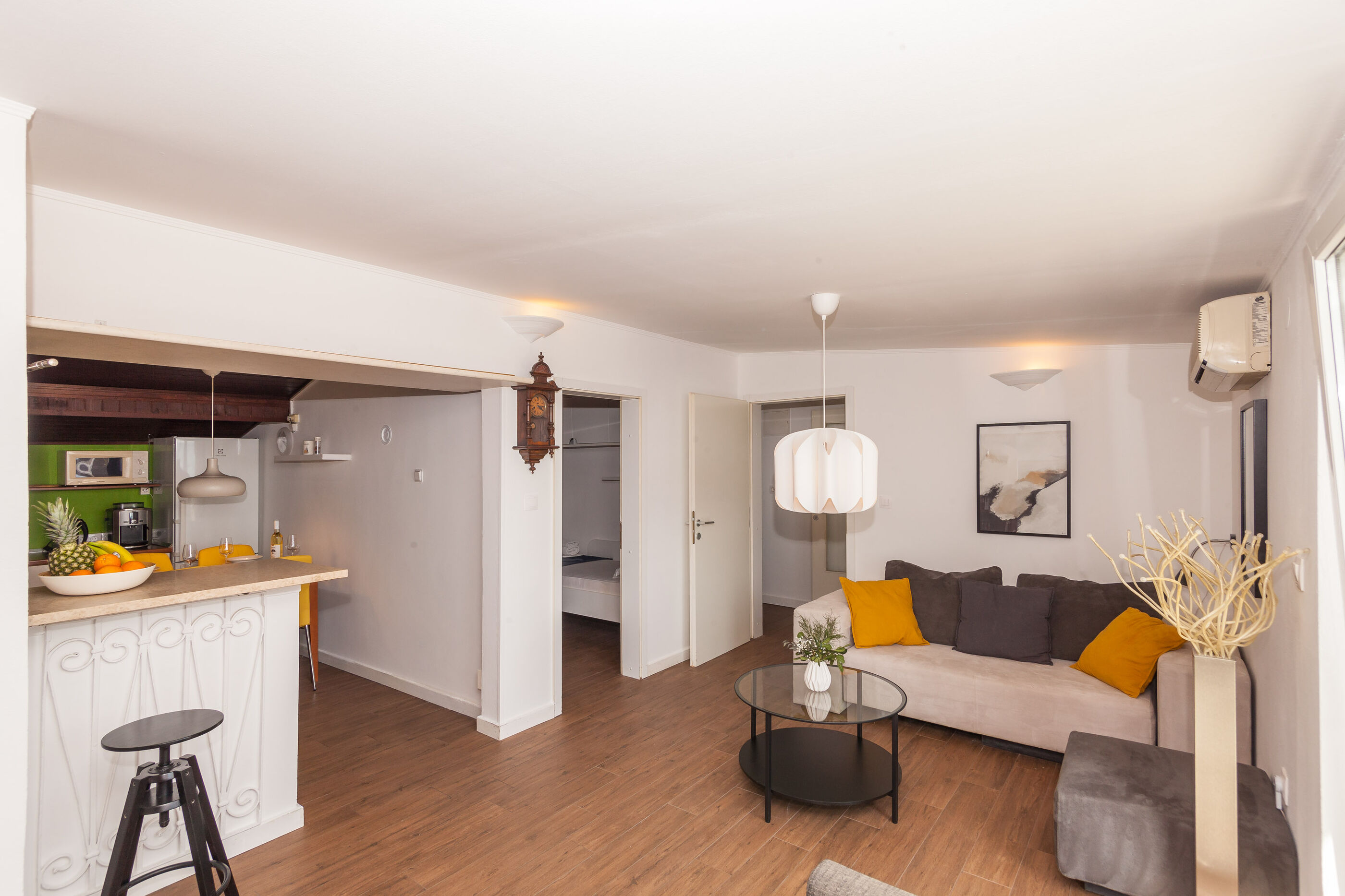 Apartments and Room Mira 84968-A2