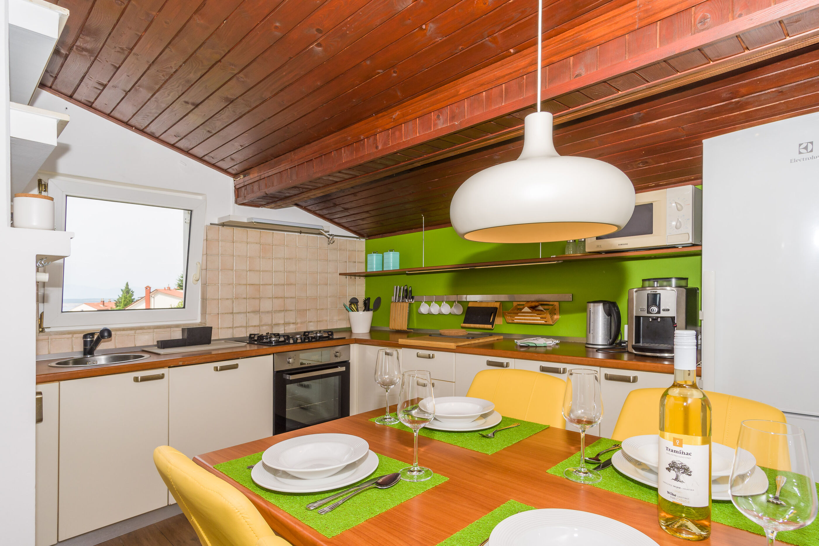 Apartments and Room Mira 84968-A2