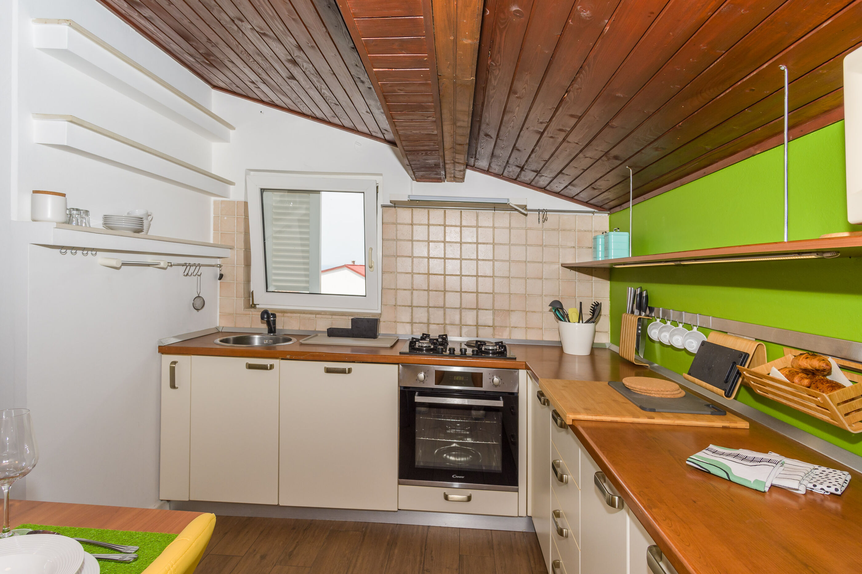 Apartments and Room Mira 84968-A2