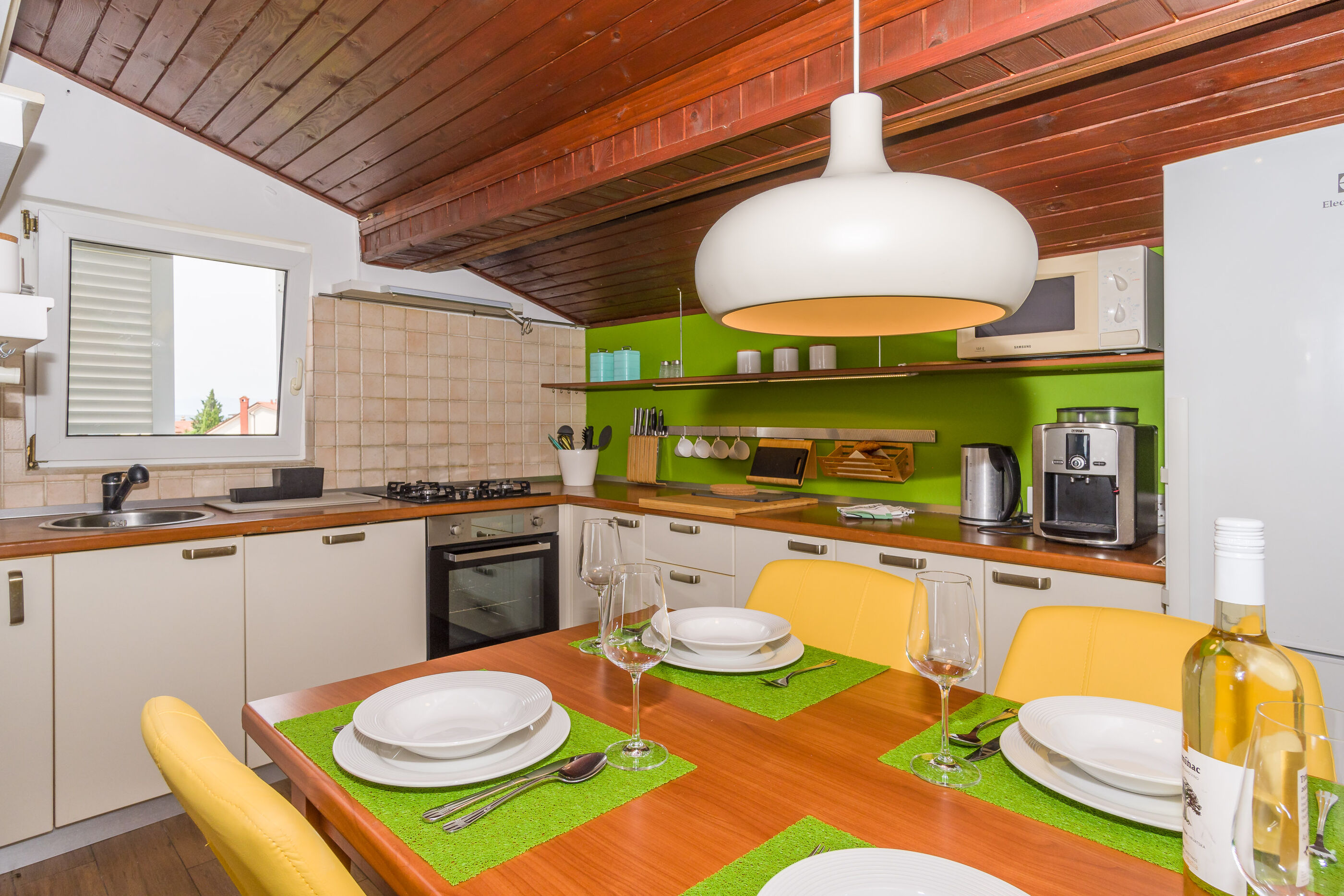 Apartments and Room Mira 84968-A2