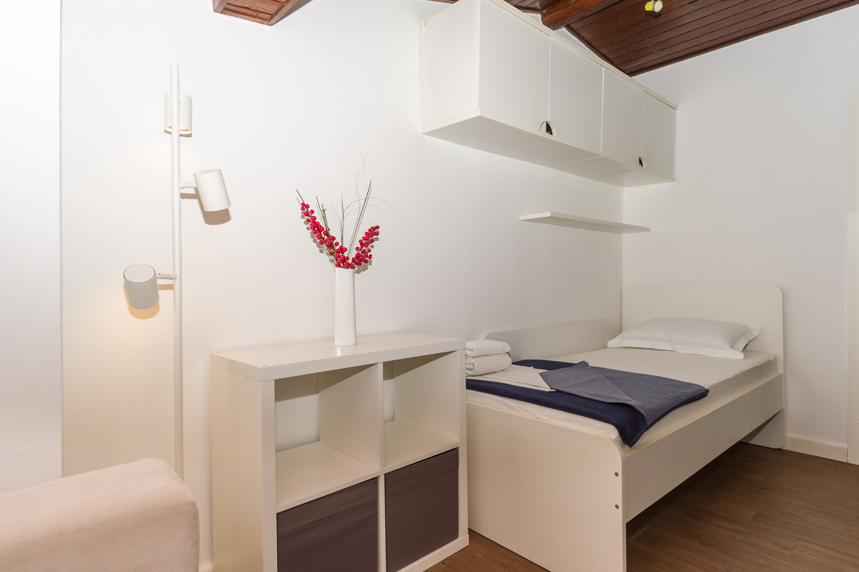 Apartments and Room Mira 84968-A2