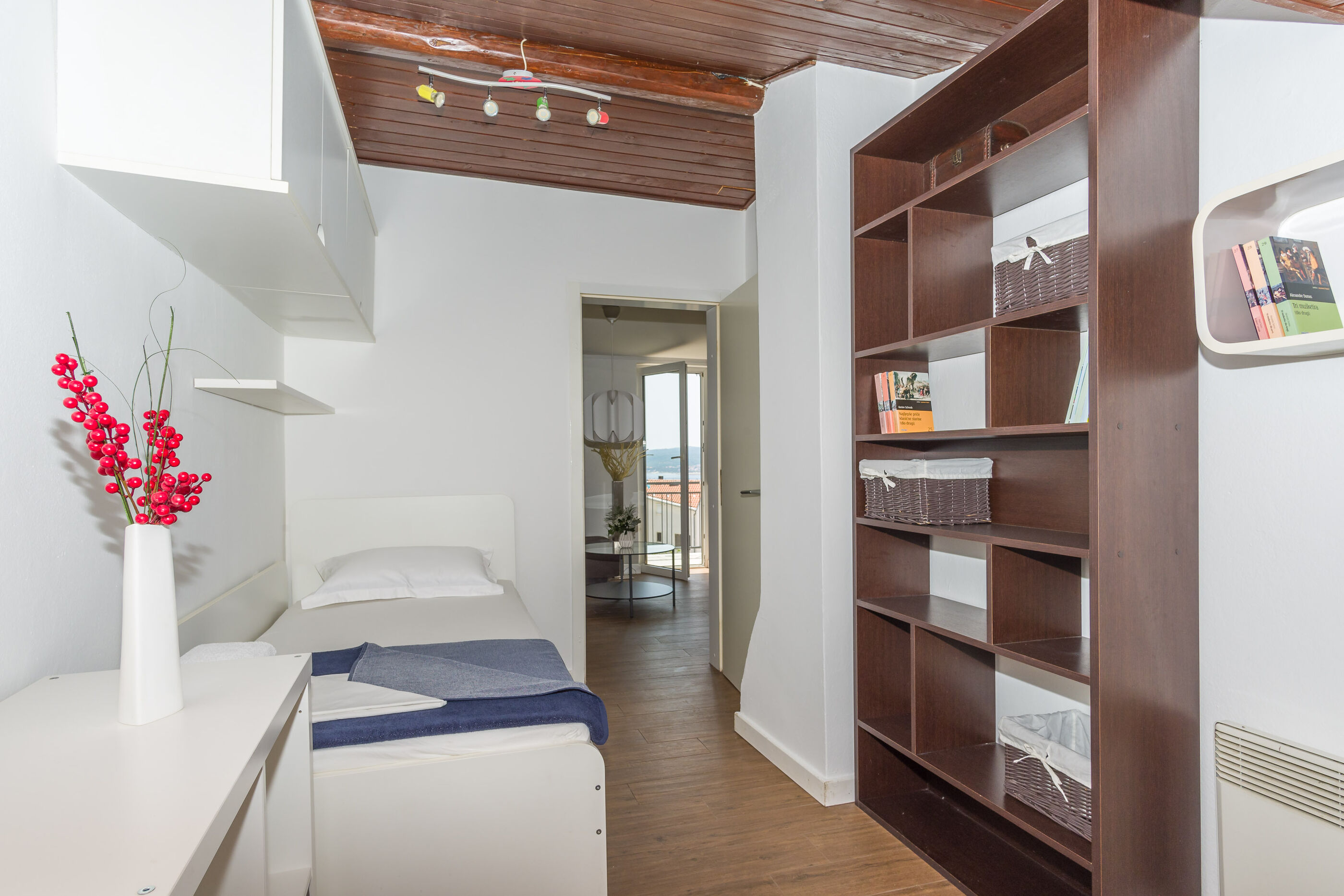 Apartments and Room Mira 84968-A2