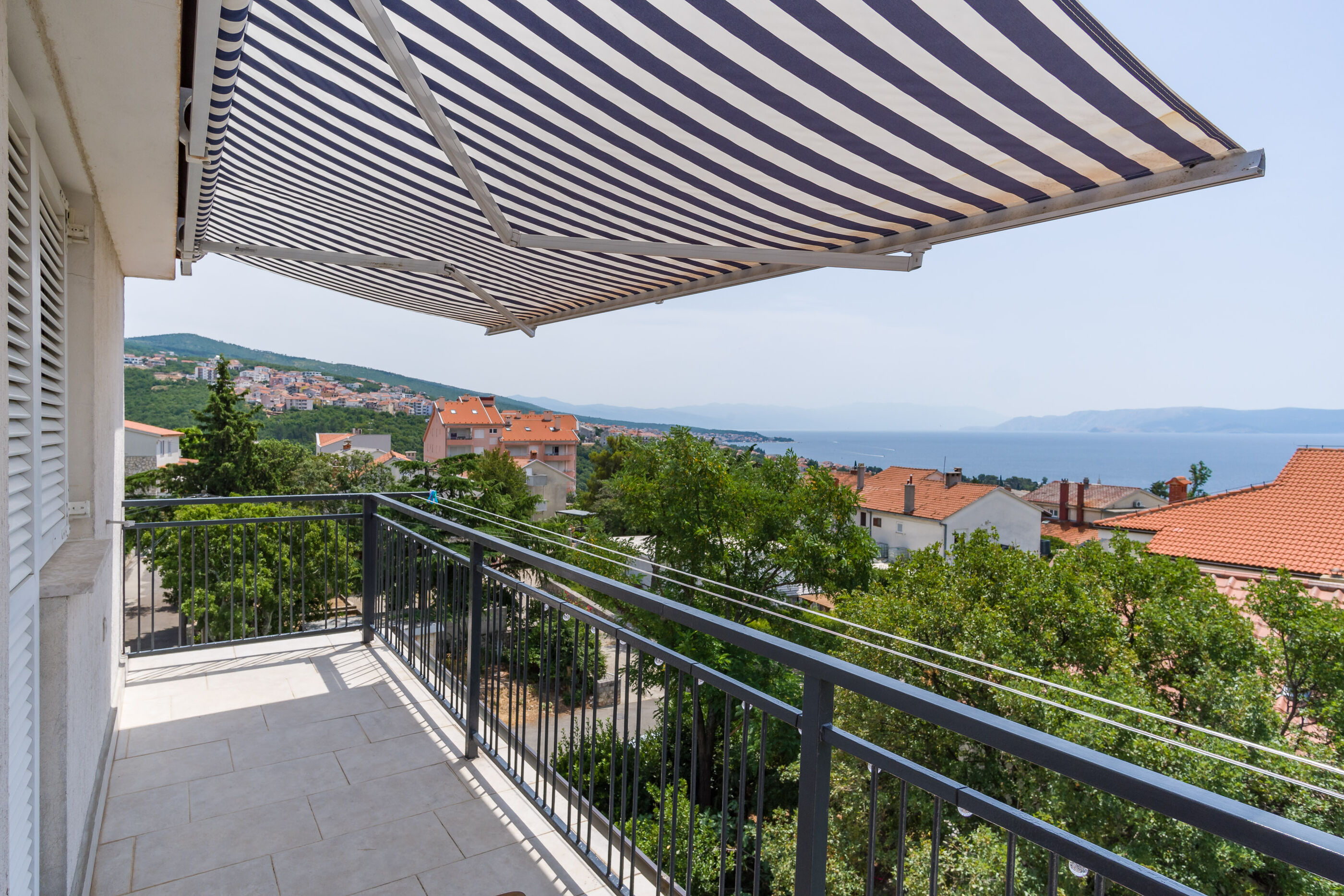 Apartments and Room Mira 84968-A2