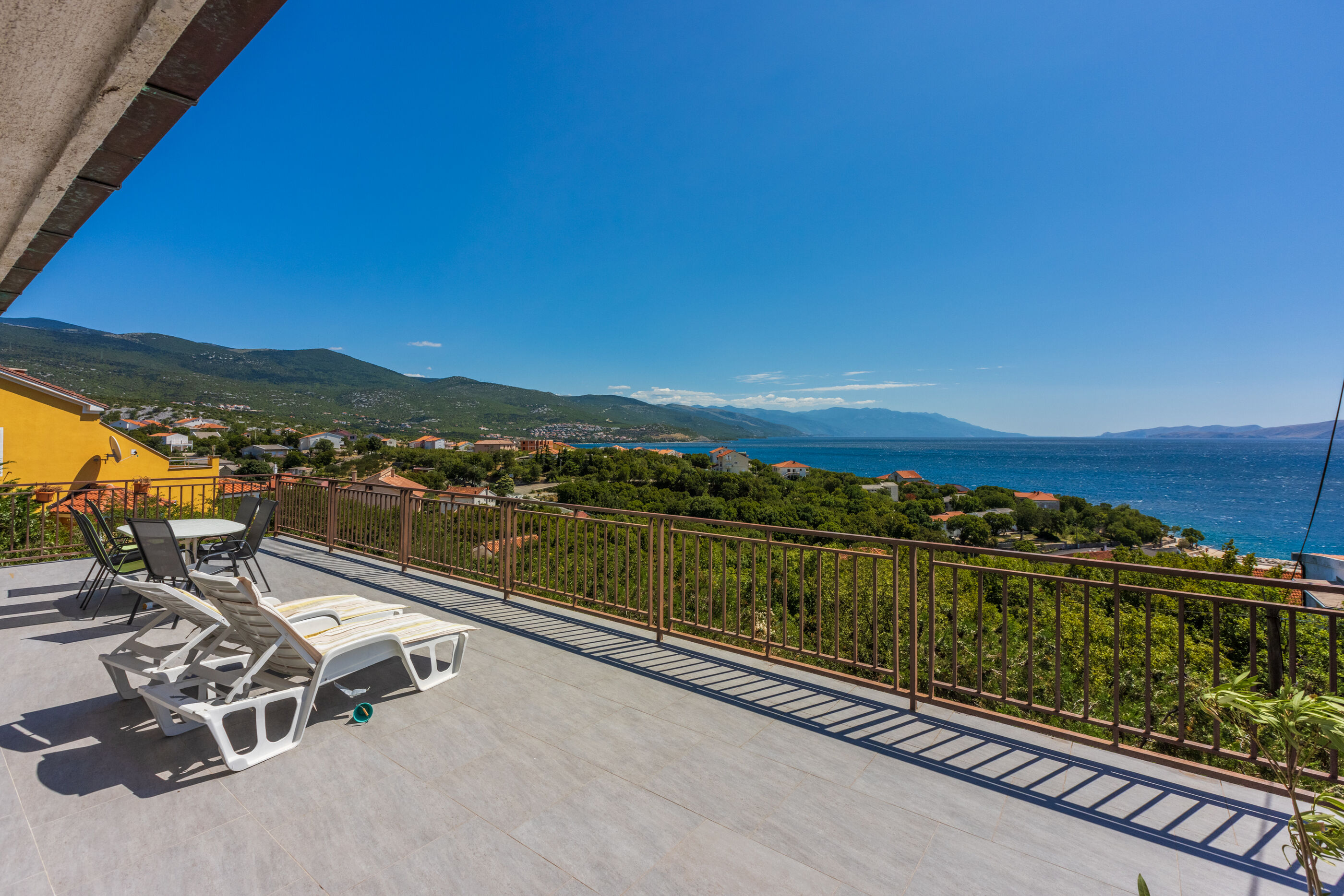 Apartments Aneta 62458-A1