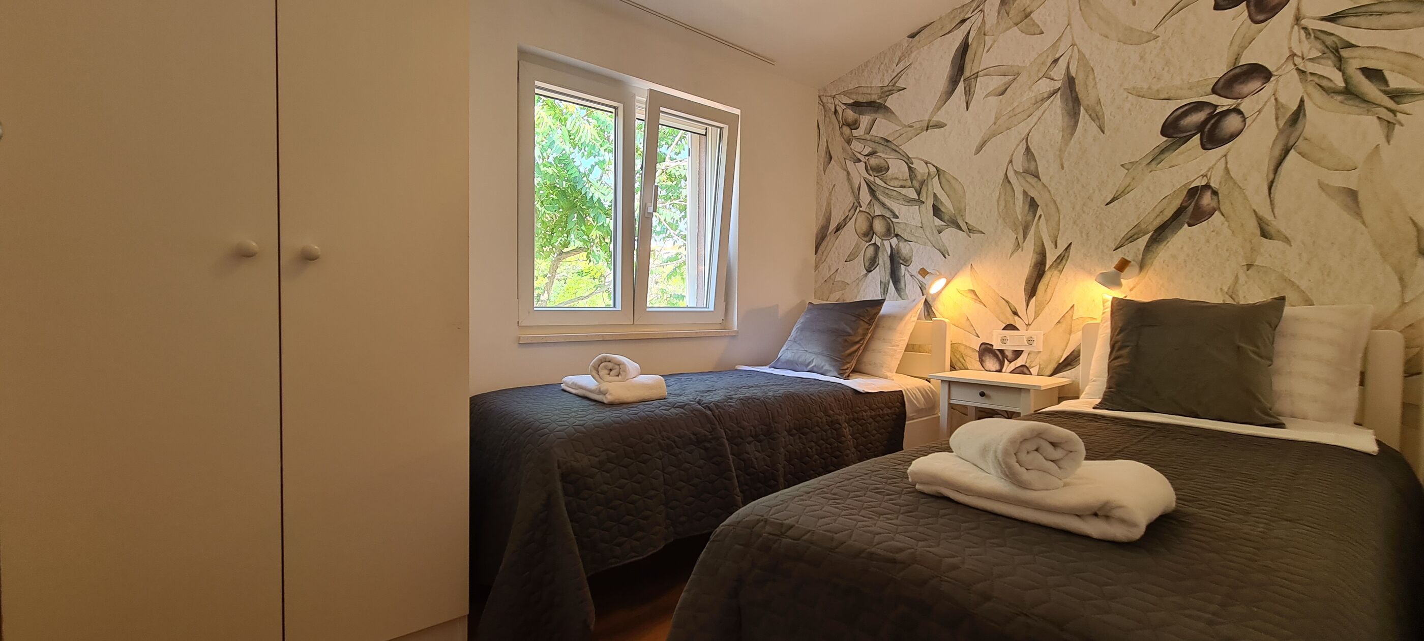 Apartments Hvaranin 97051-A2