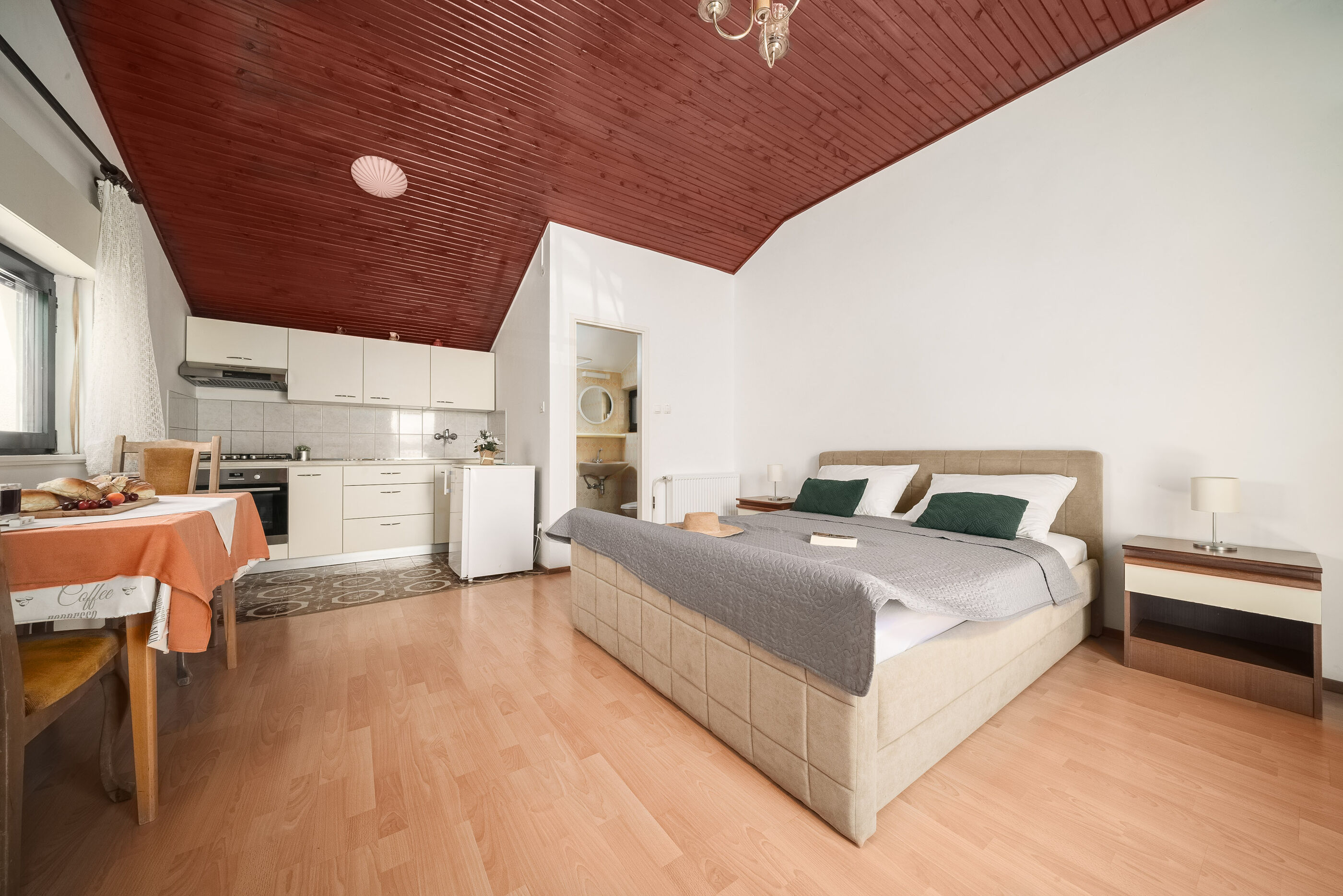 Apartment and Rooms Mrkovic 88981-A2