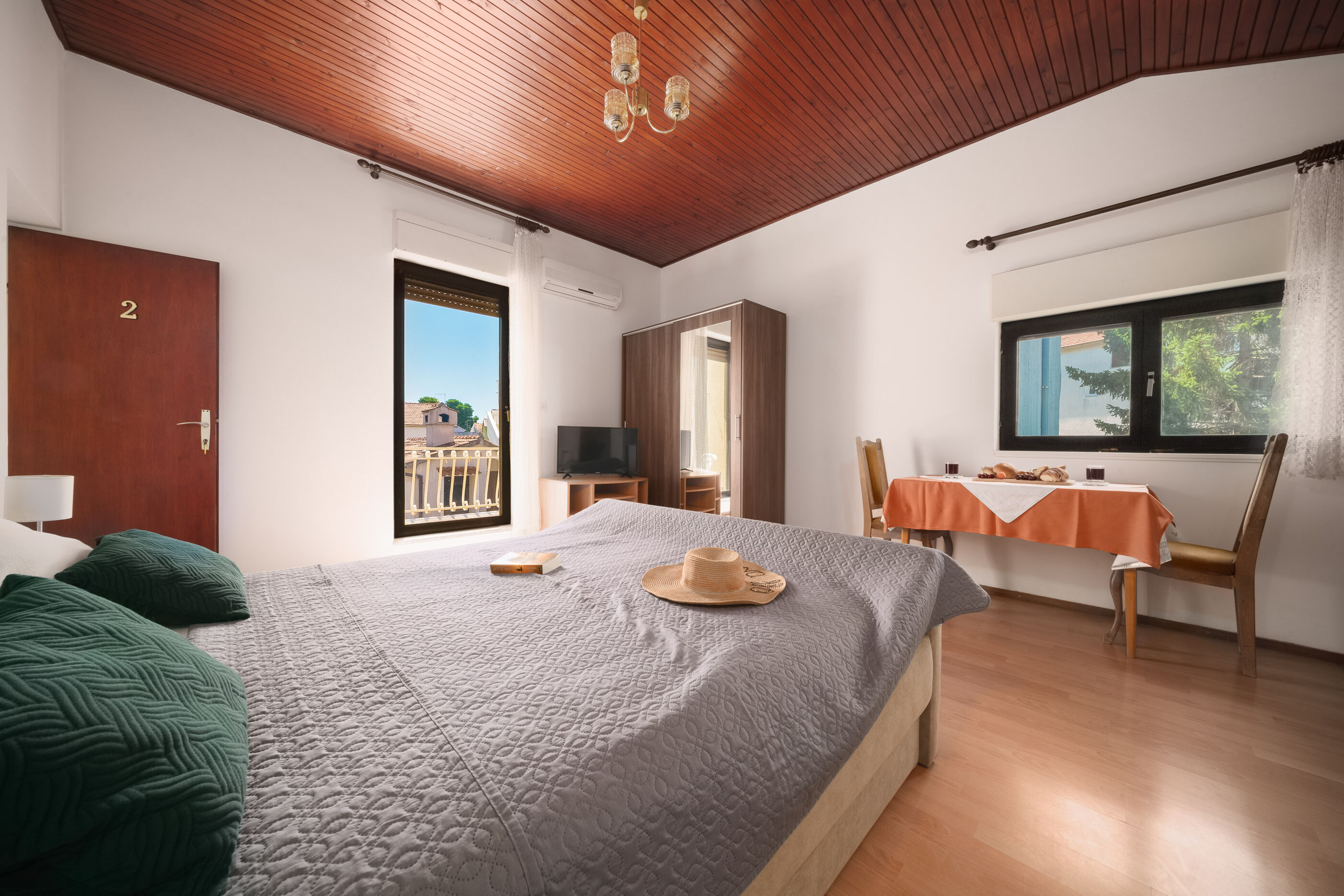 Apartment and Rooms Mrkovic 88981-A2