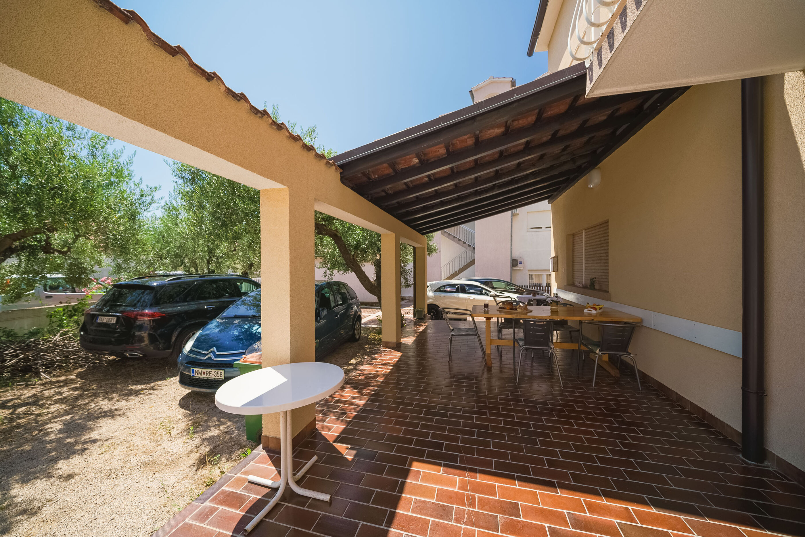 Apartment and Rooms Mrkovic 88981-A6