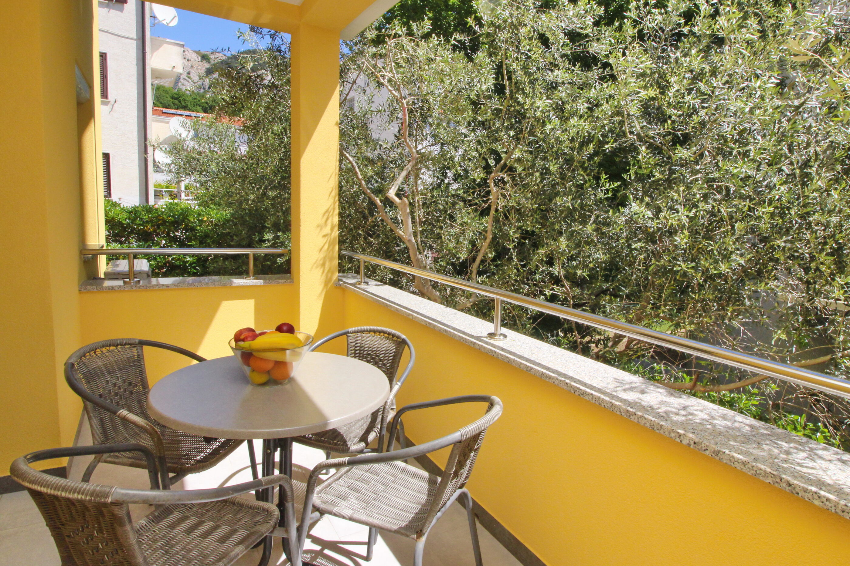 Apartments Brnić 69011-A1