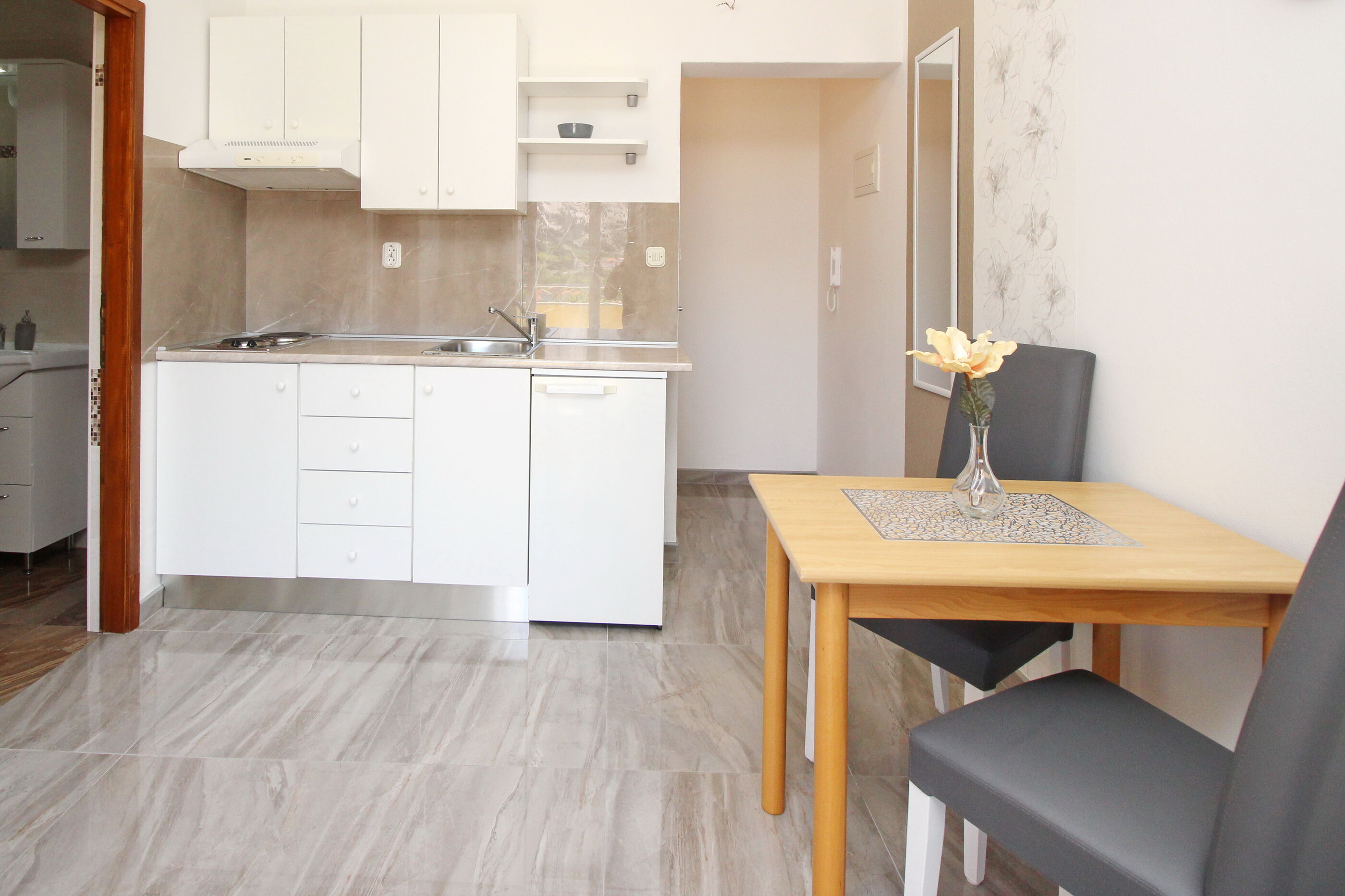 Apartments Brnić 69011-A4