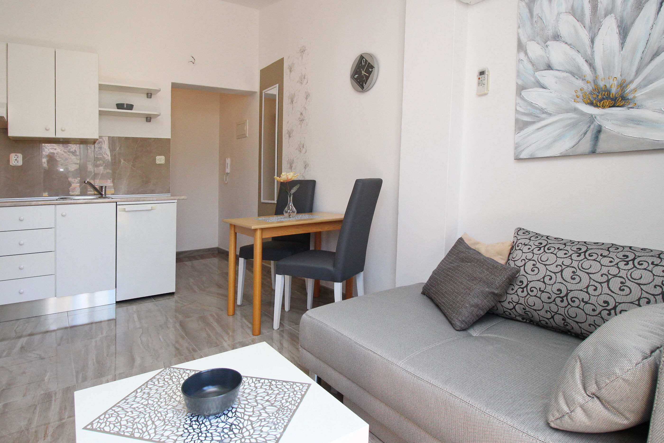 Apartments Brnić 69011-A4