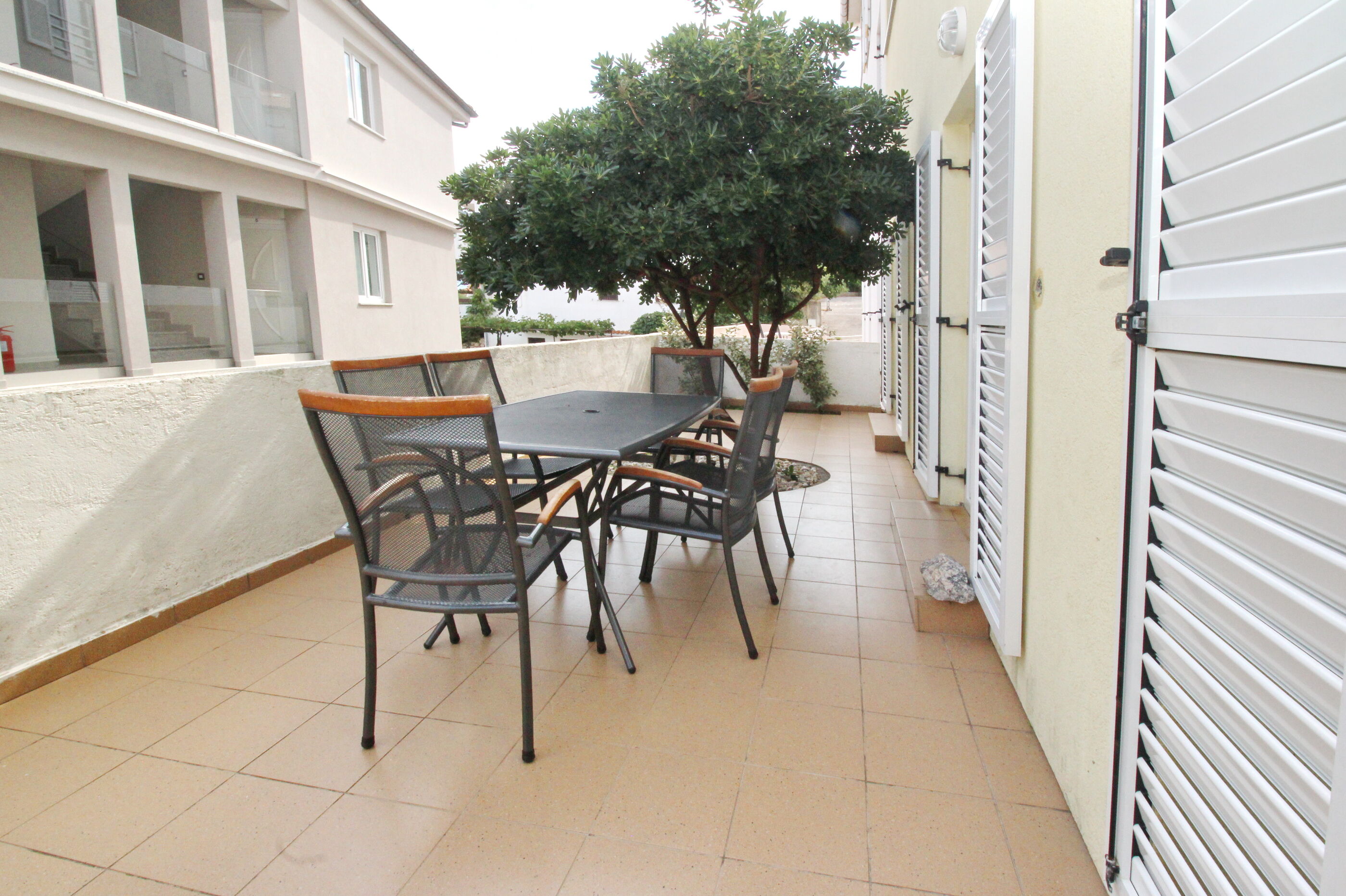 Apartments Villa Limun 69031-A1