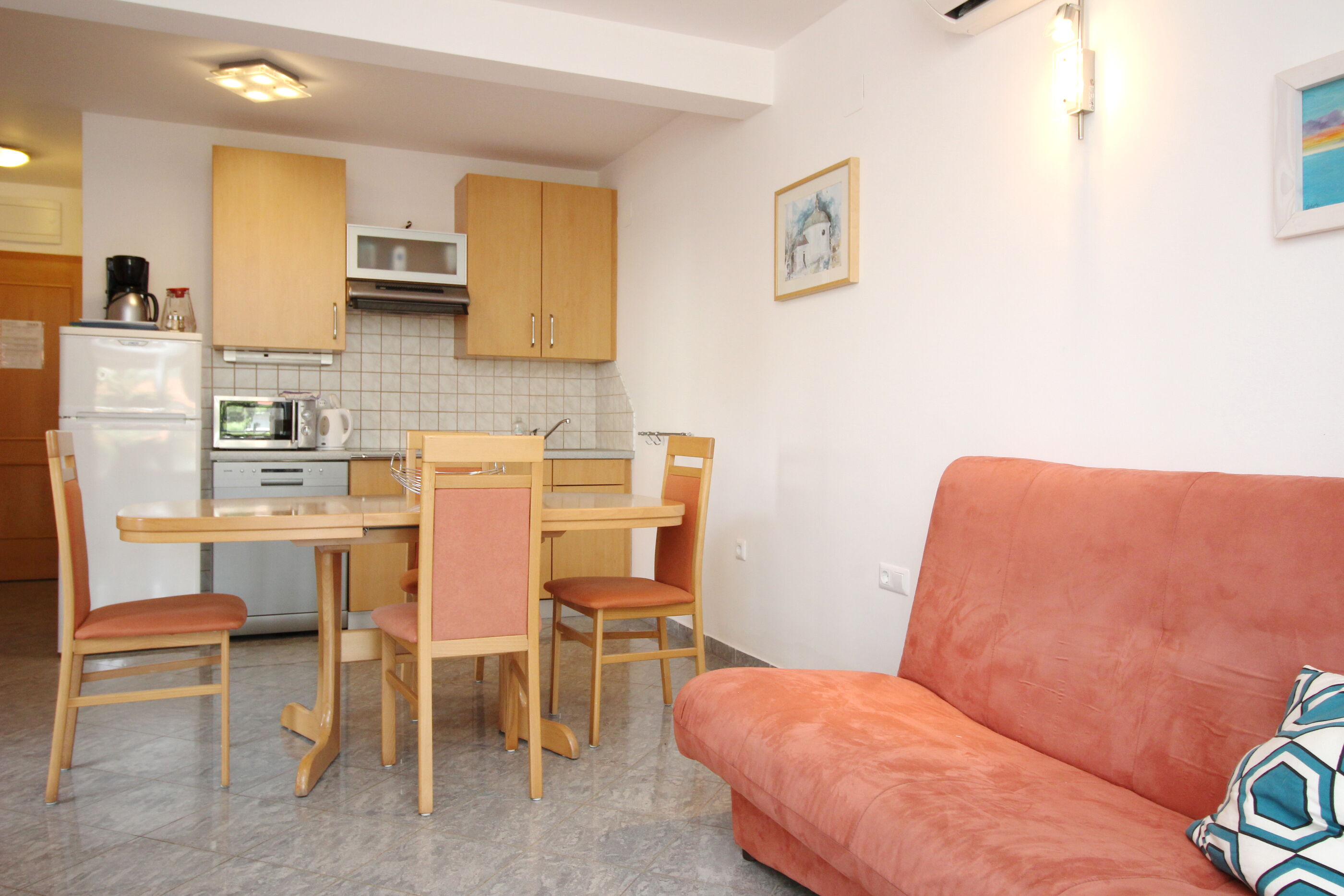 Apartments Villa Naranča 69051-A2