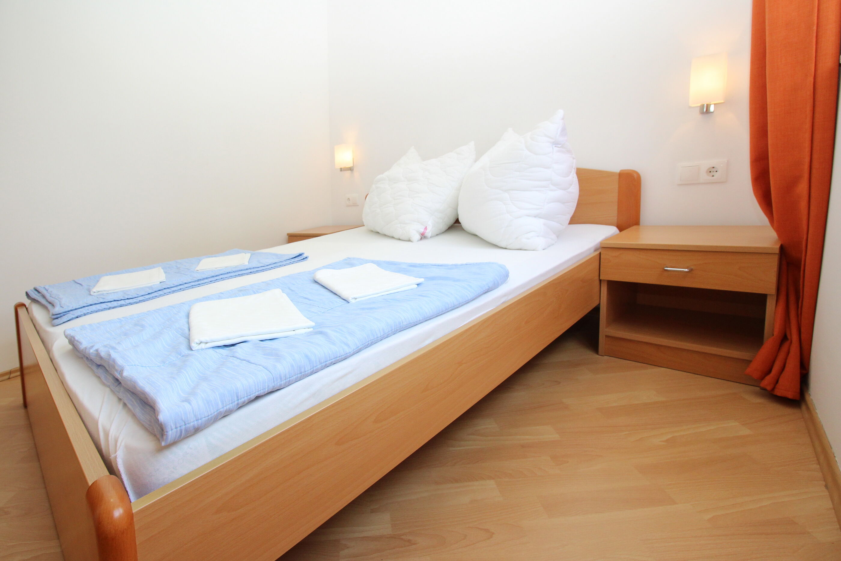 Apartments Villa Naranča 69051-A2