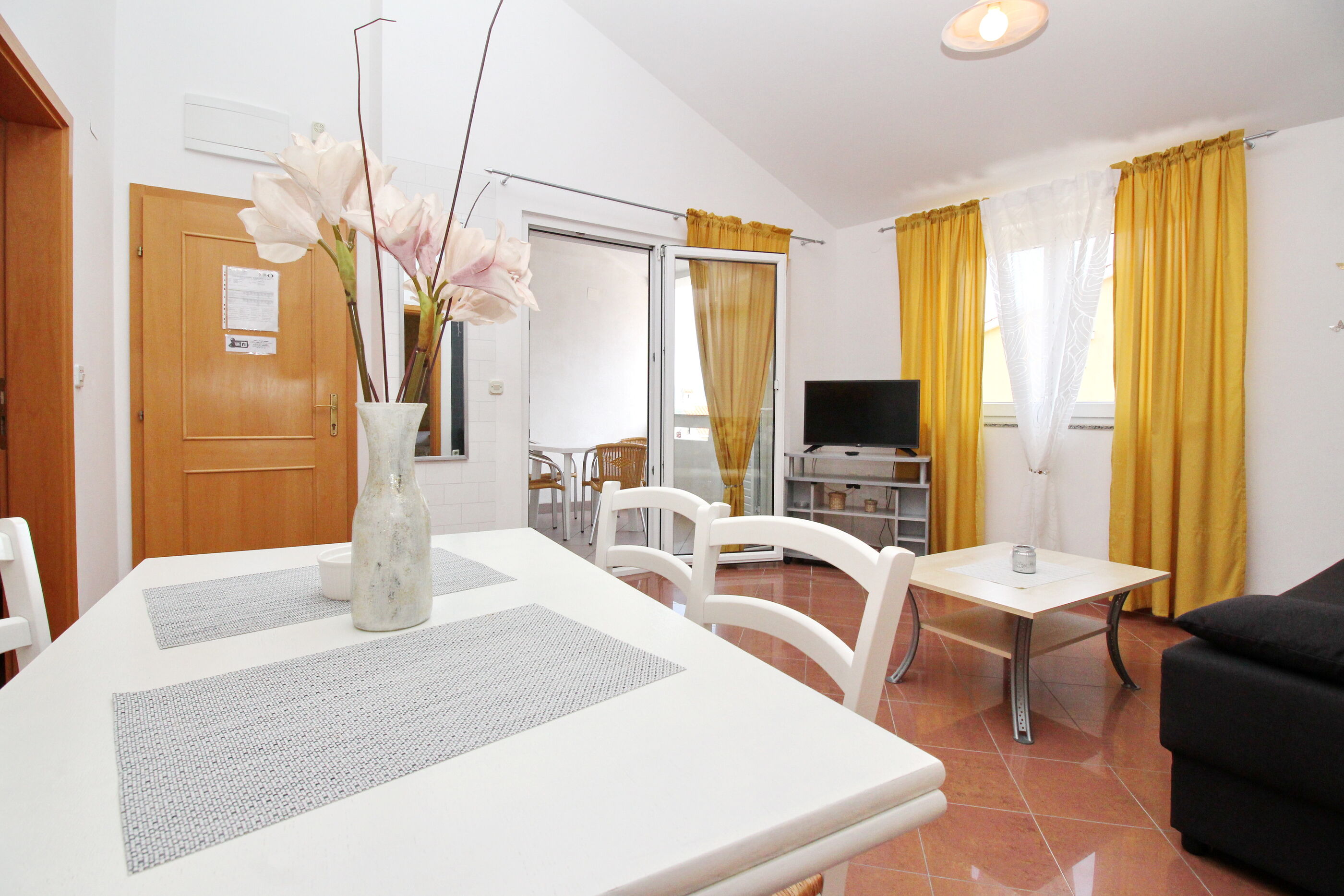Apartments Villa Naranča 69051-A4
