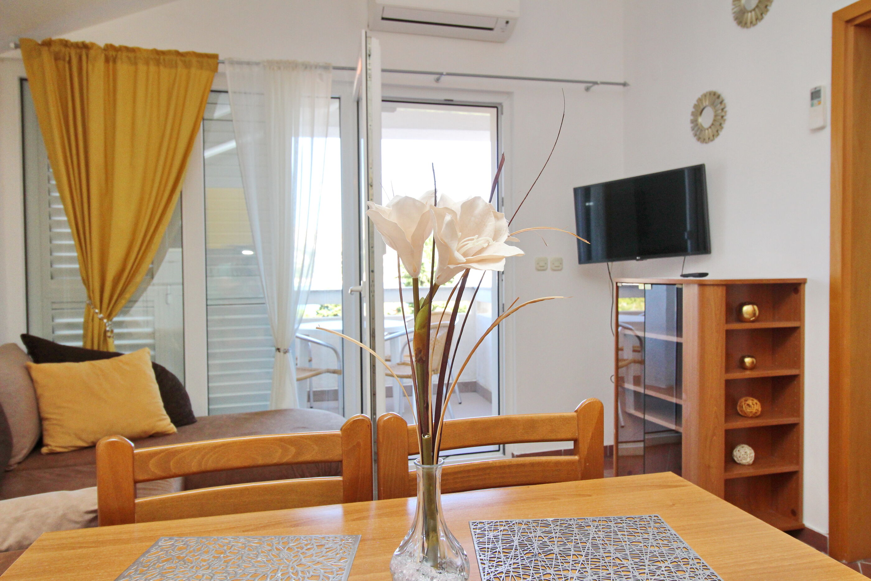 Apartments Villa Naranča 69051-A5