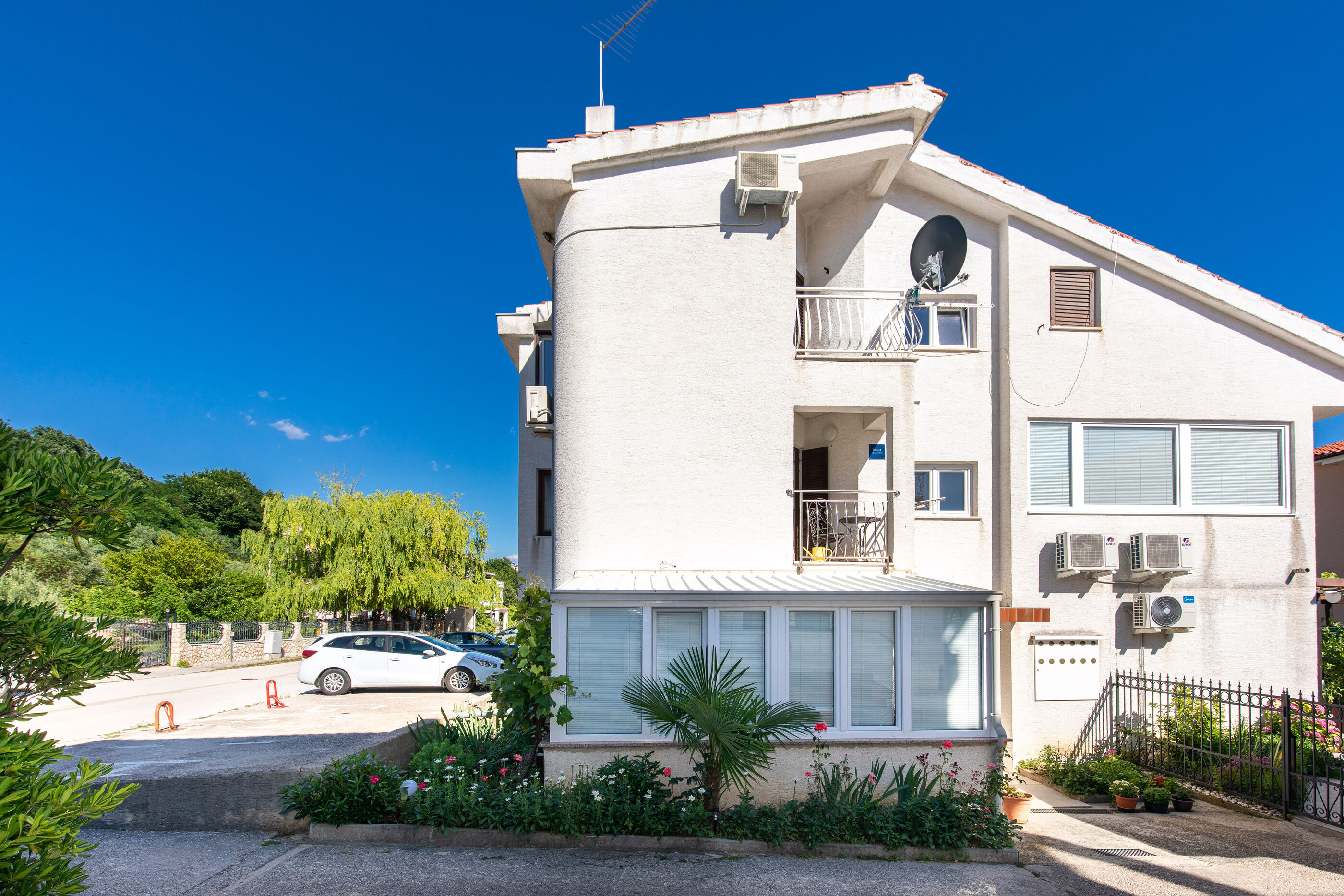Apartment LIMONE (Vinogradska) 69038-A1