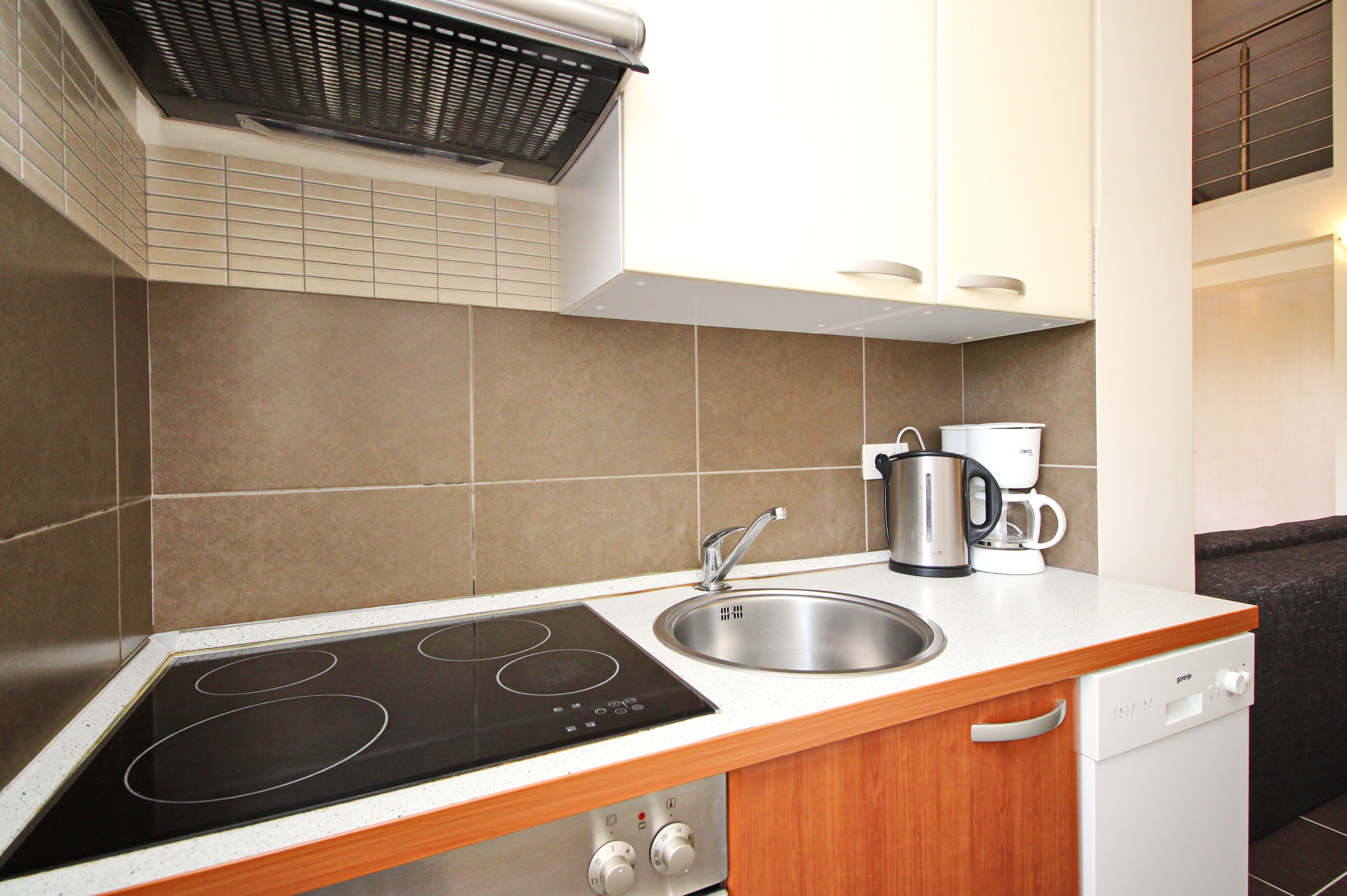 Apartments Osmanović-Hrabrić 69131-A1