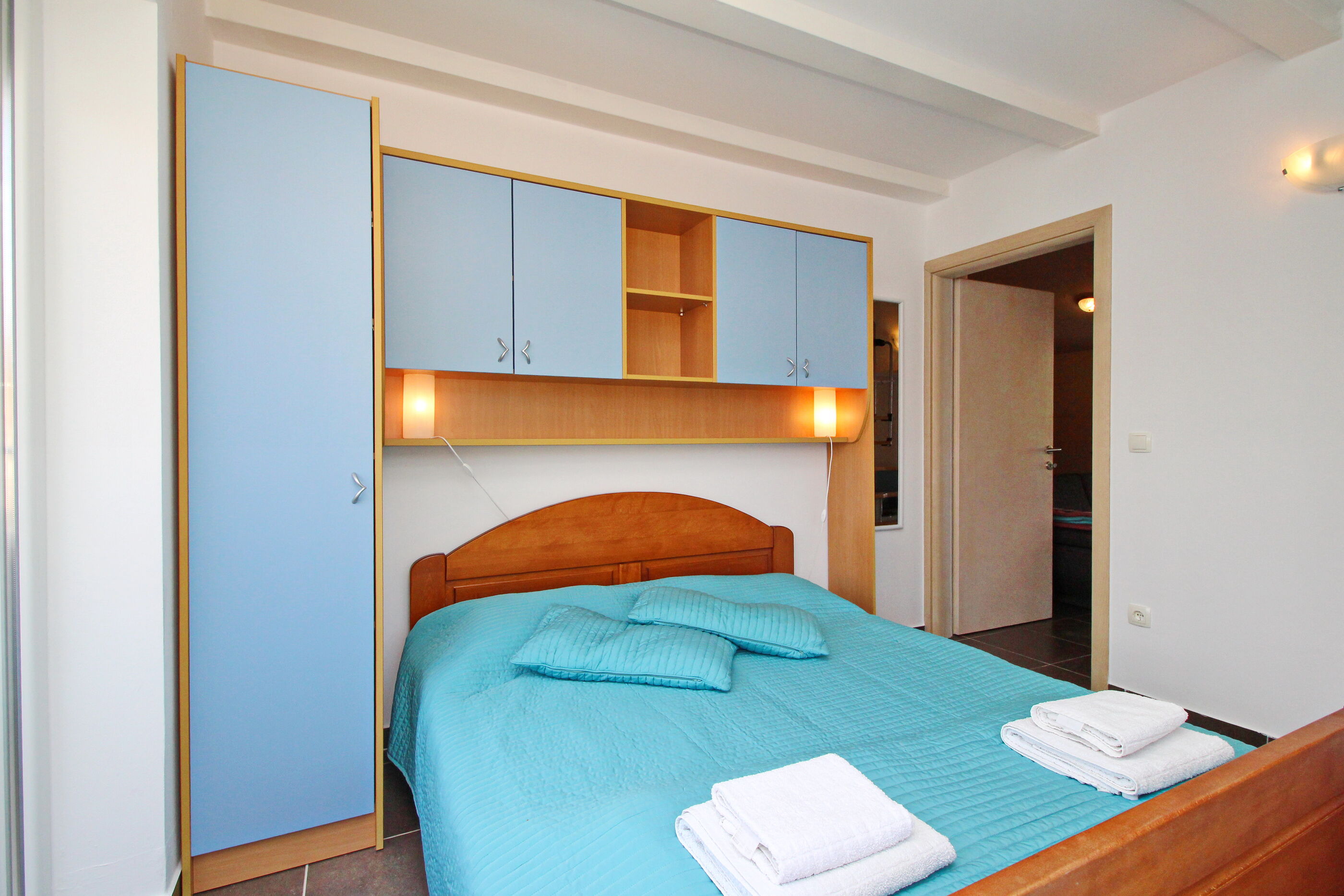Apartments Osmanović-Hrabrić 69131-A1