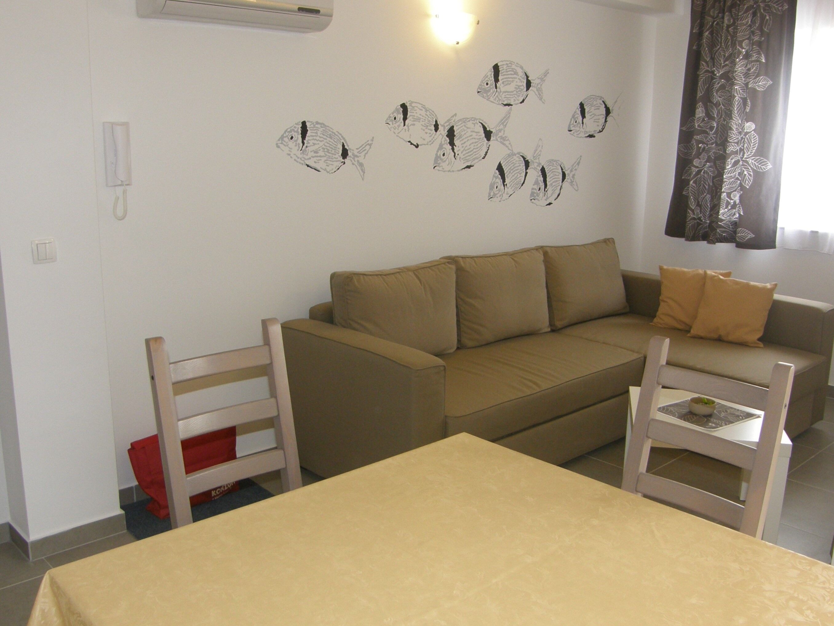 Apartments Osmanović-Hrabrić 69131-A2
