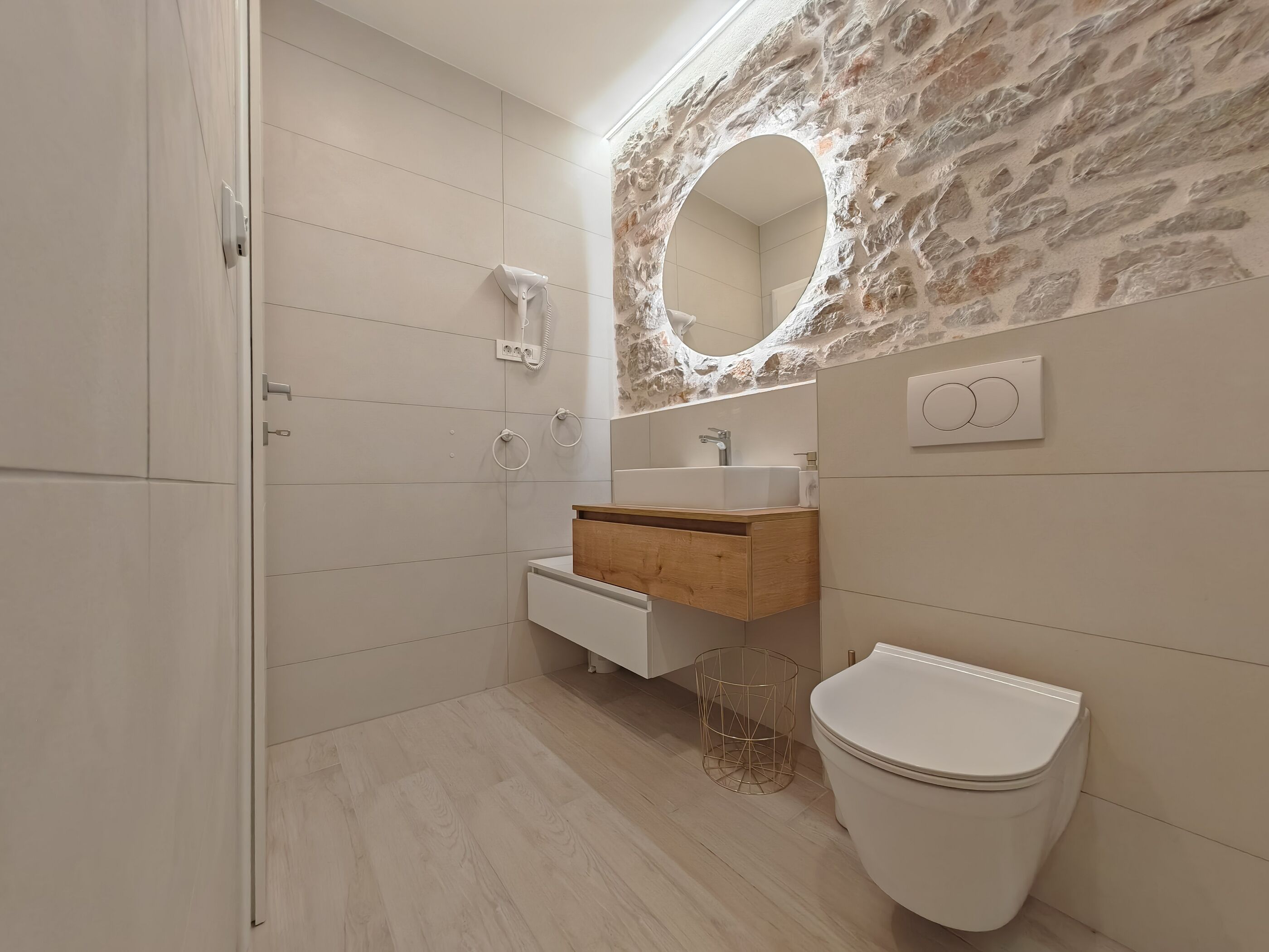 Apartments Mateo 11681-A1