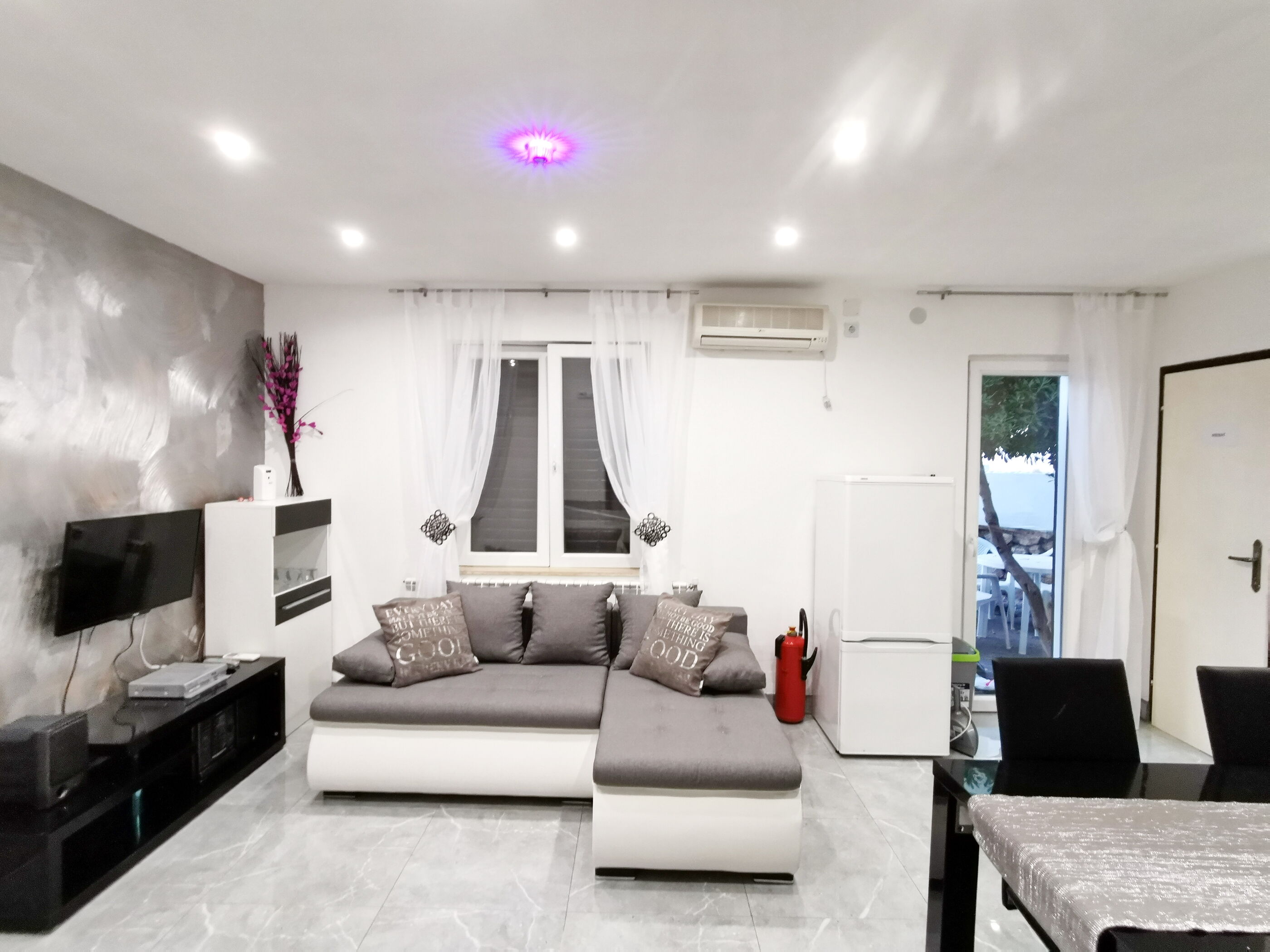 Apartments Pleše 69321-A1