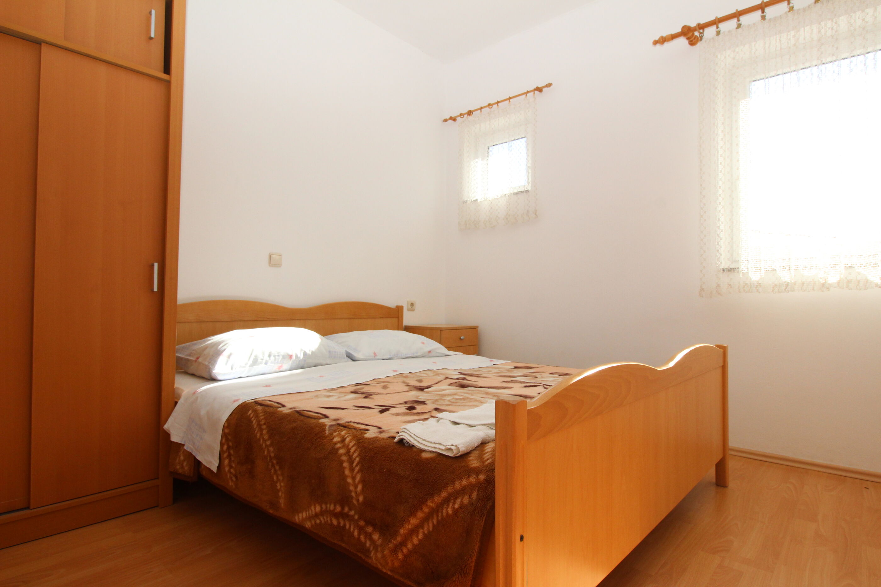 Apartments Capić Zarok 69401-A1