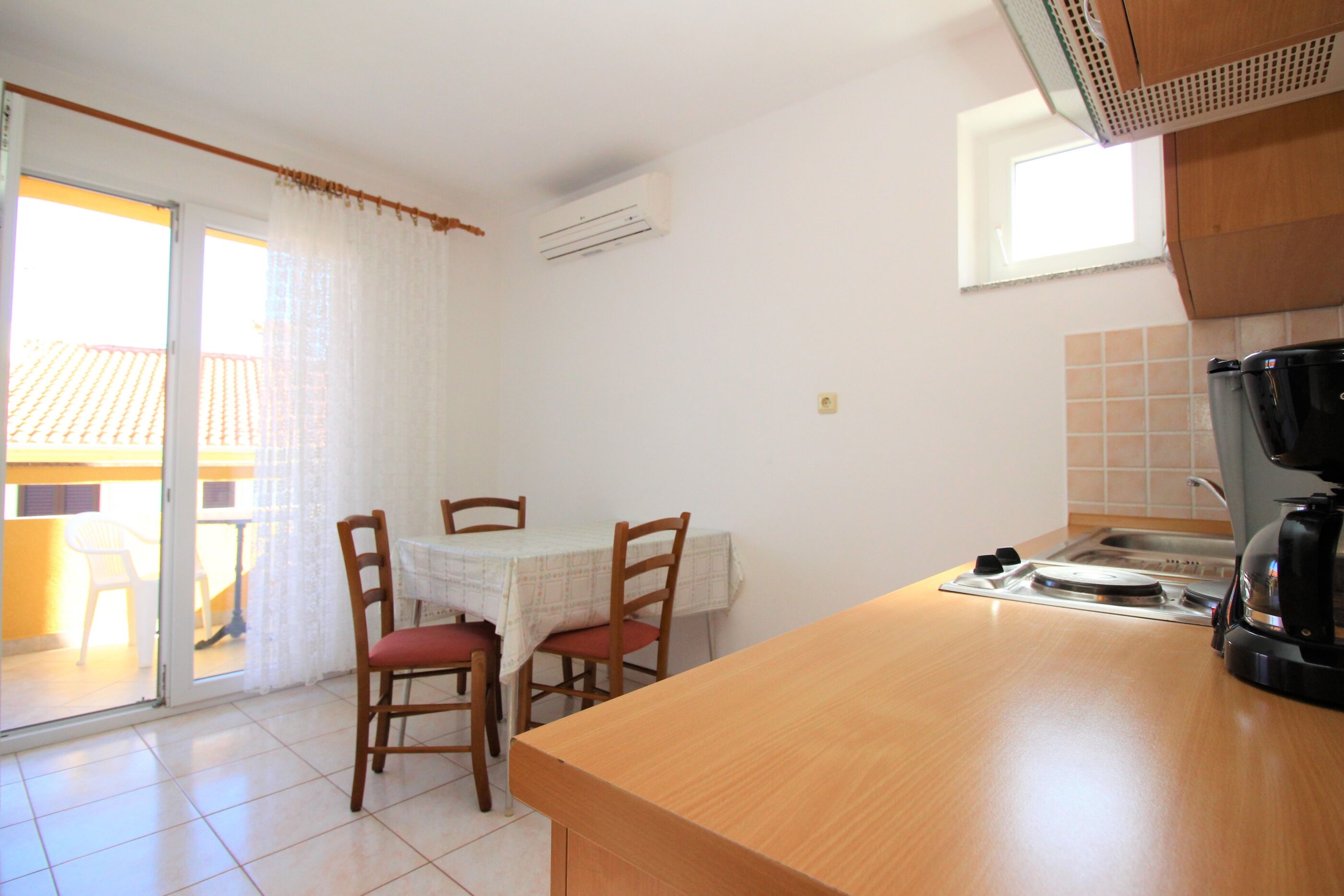 Apartments Capić Zarok 69401-A3