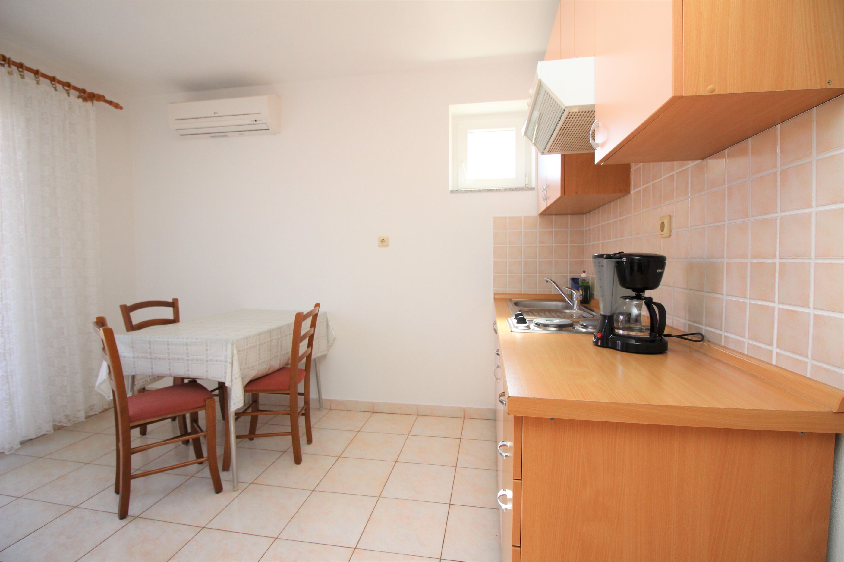 Apartments Capić Zarok 69401-A3