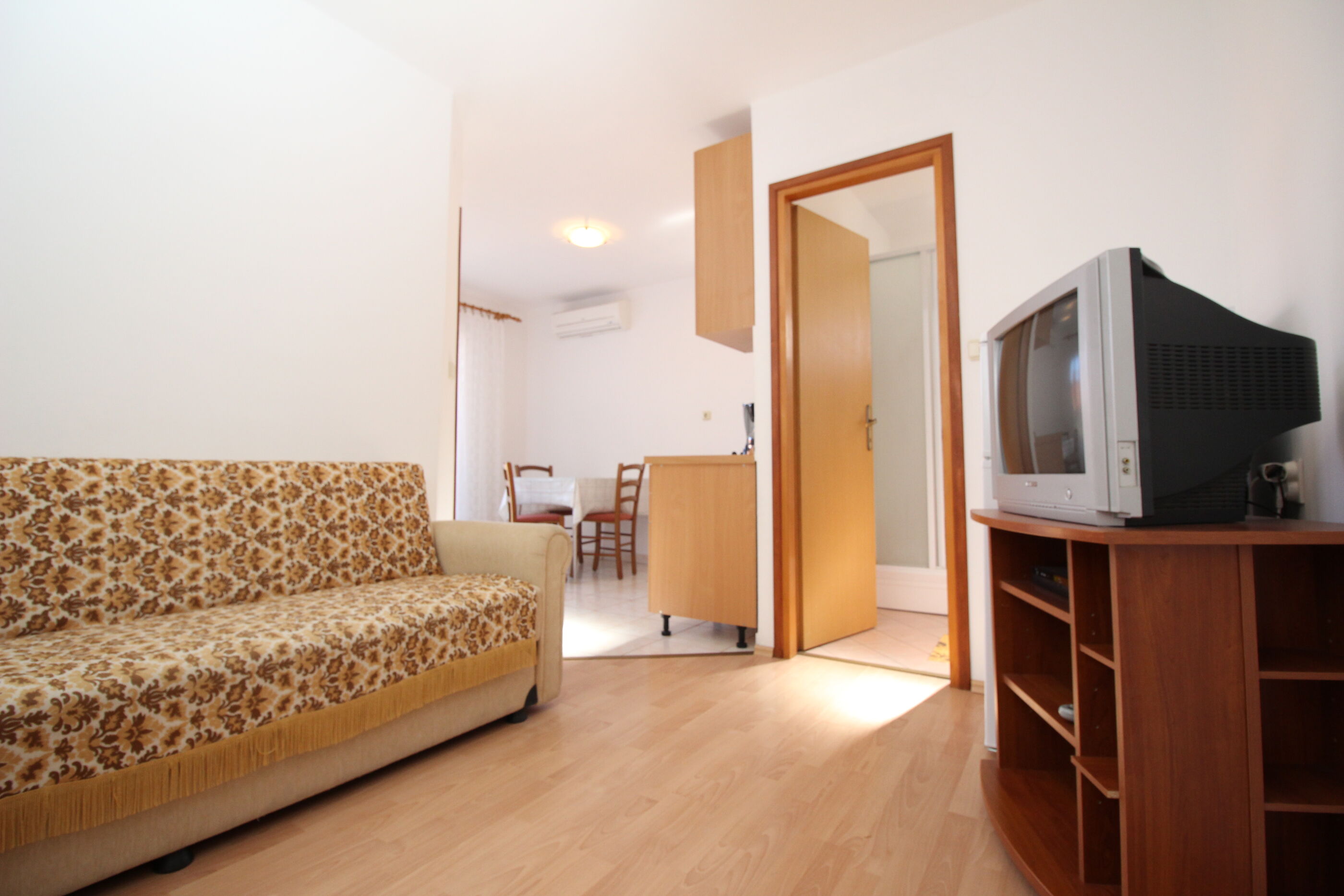 Apartments Capić Zarok 69401-A3
