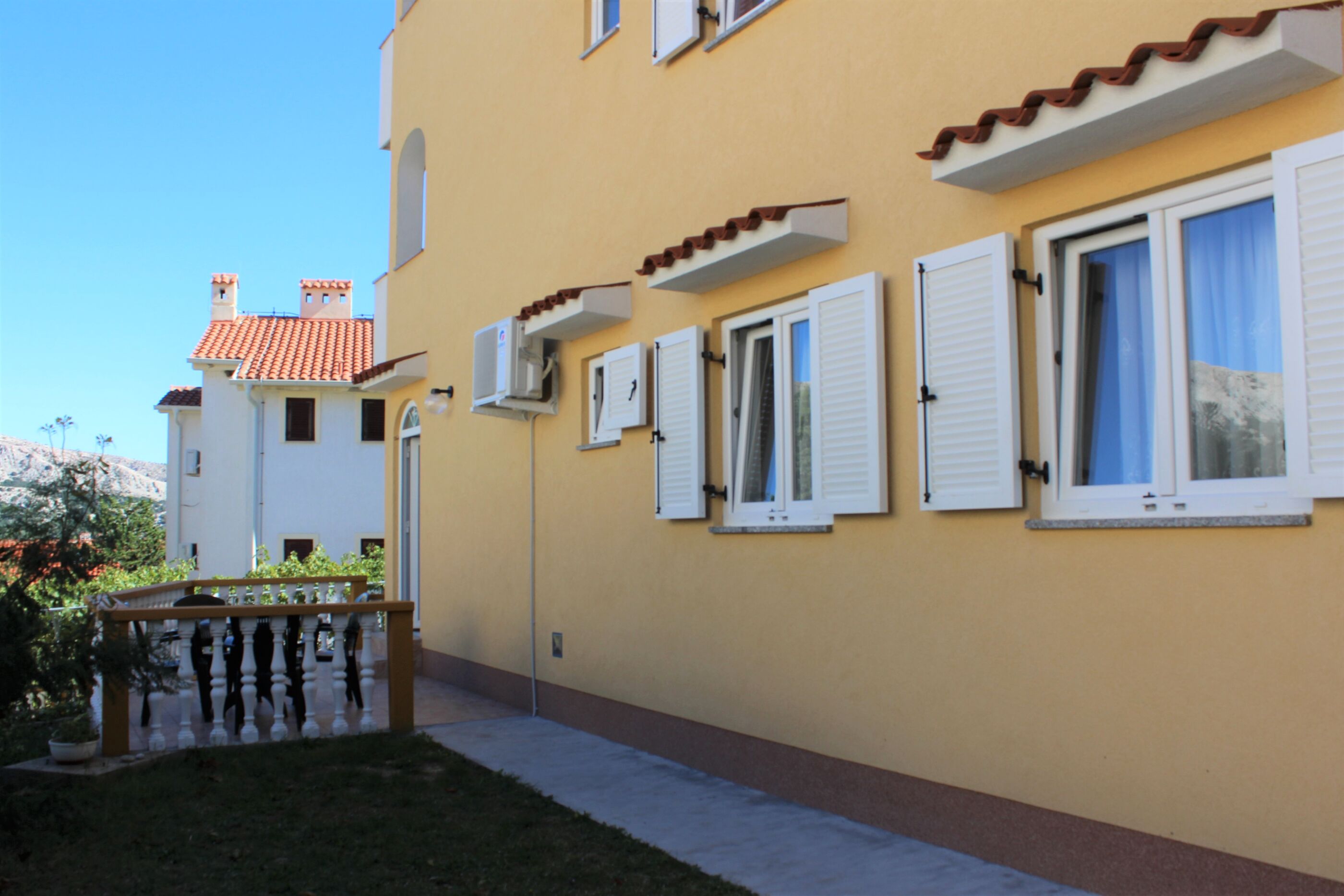 Apartments Capić Zarok 69401-A5